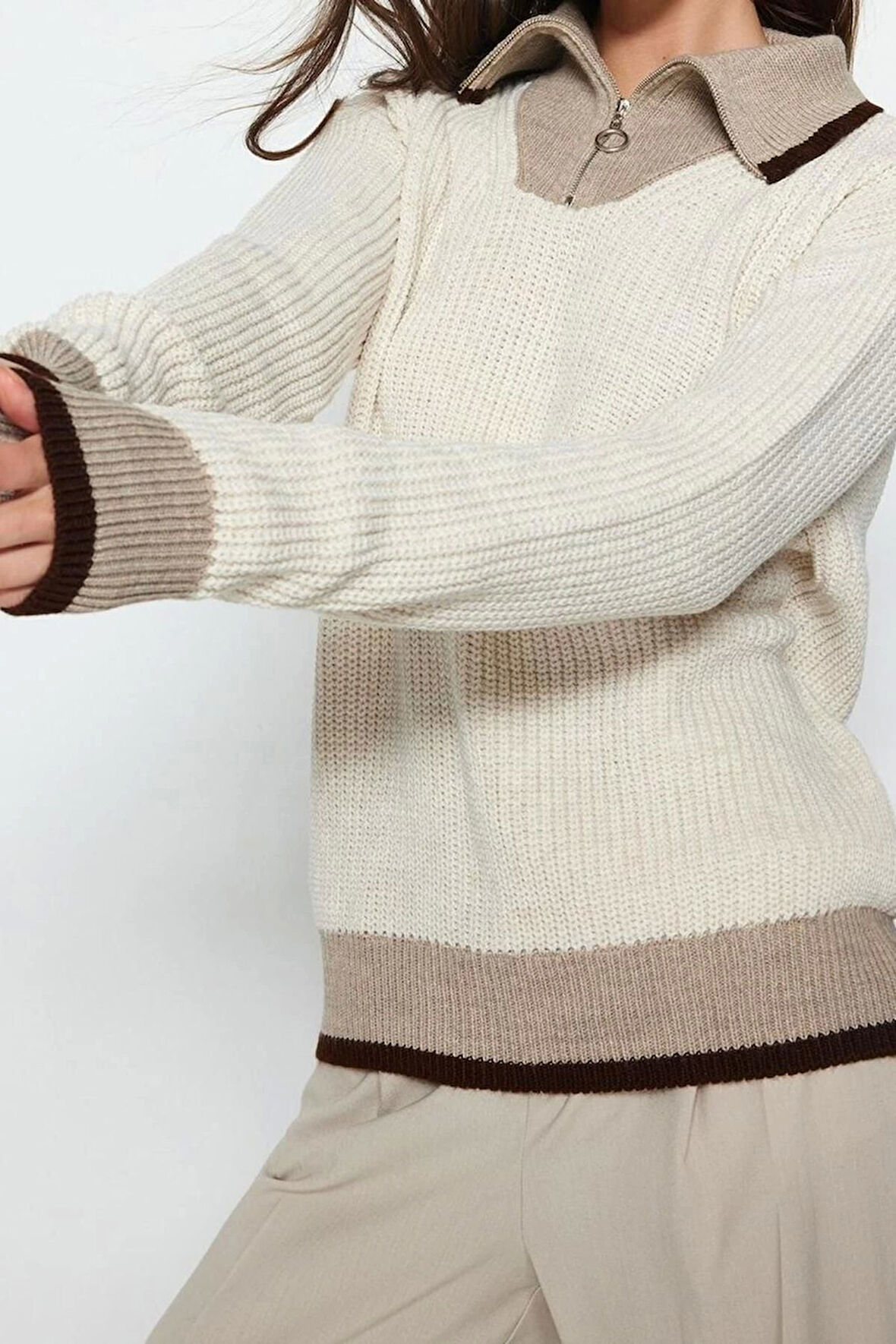 Stil Modern Kadın Regular Standart Kol Dik Yaka Renk Bloklu Fermuarlı Triko Kazak