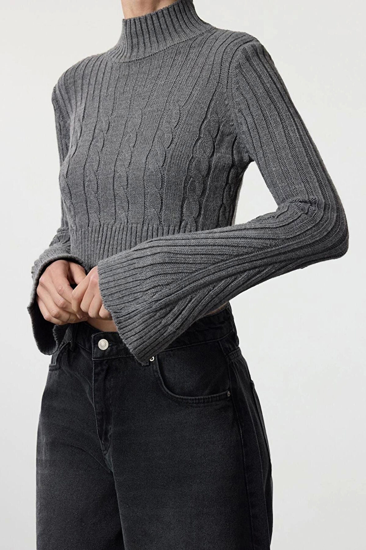 Stil Modern Kadın Regular Standart Kol Dik Yaka Triko Kazak