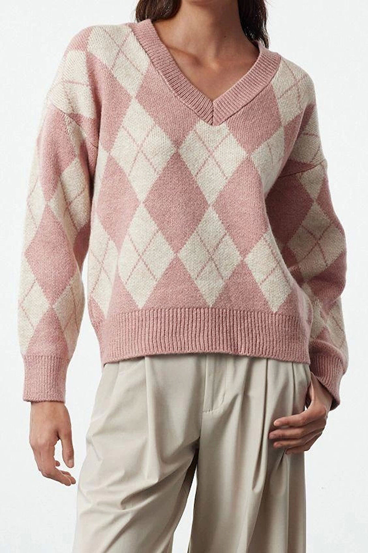 Stil Modern Kadın Regular Standart Kol V Yaka Yumuşak Dokulu Baklava Triko Kazak