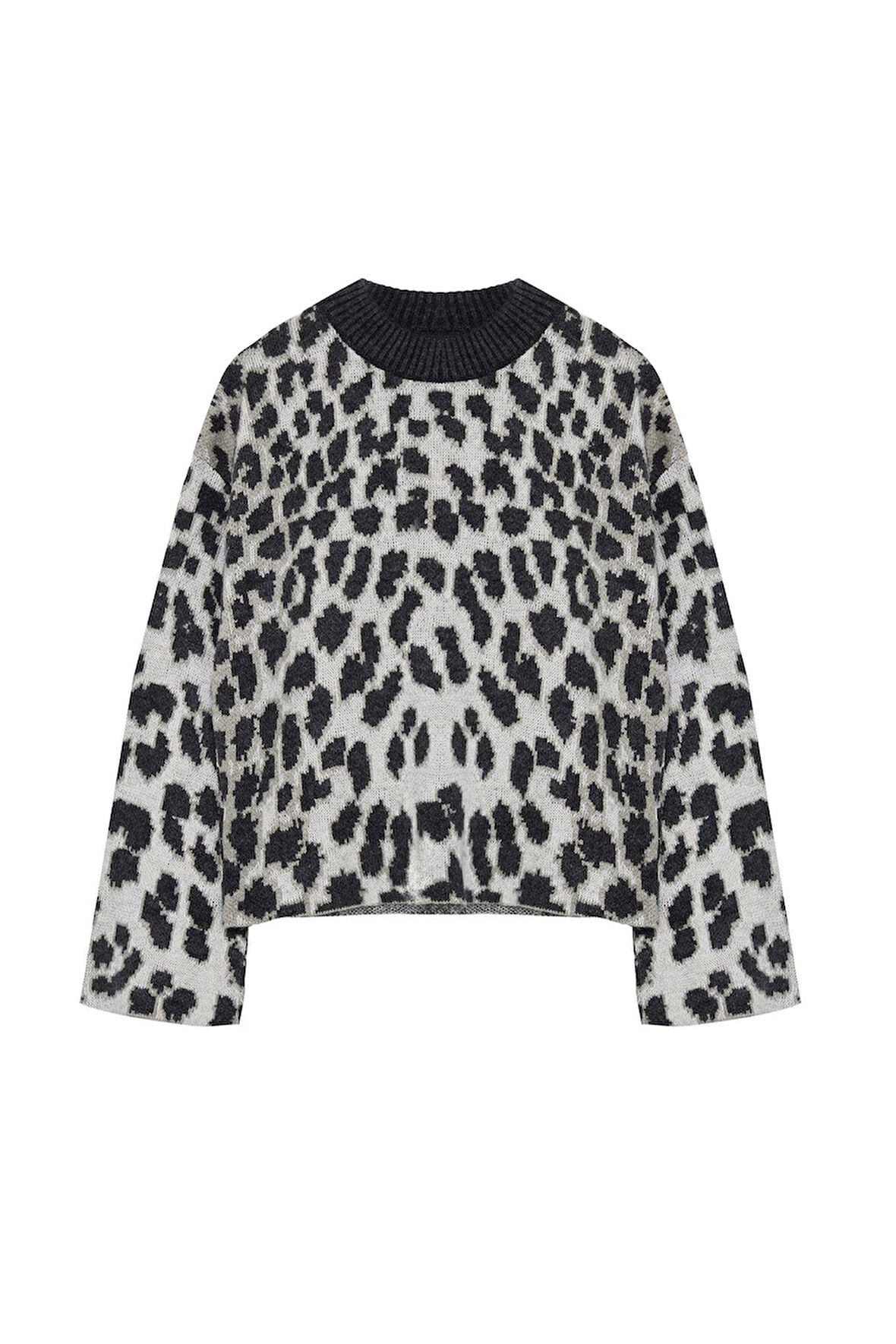 Stil Modern Kadın Regular Standart Kol Bisiklet Yaka Yumuşak Dokulu Leopar Desenli Triko Kazak