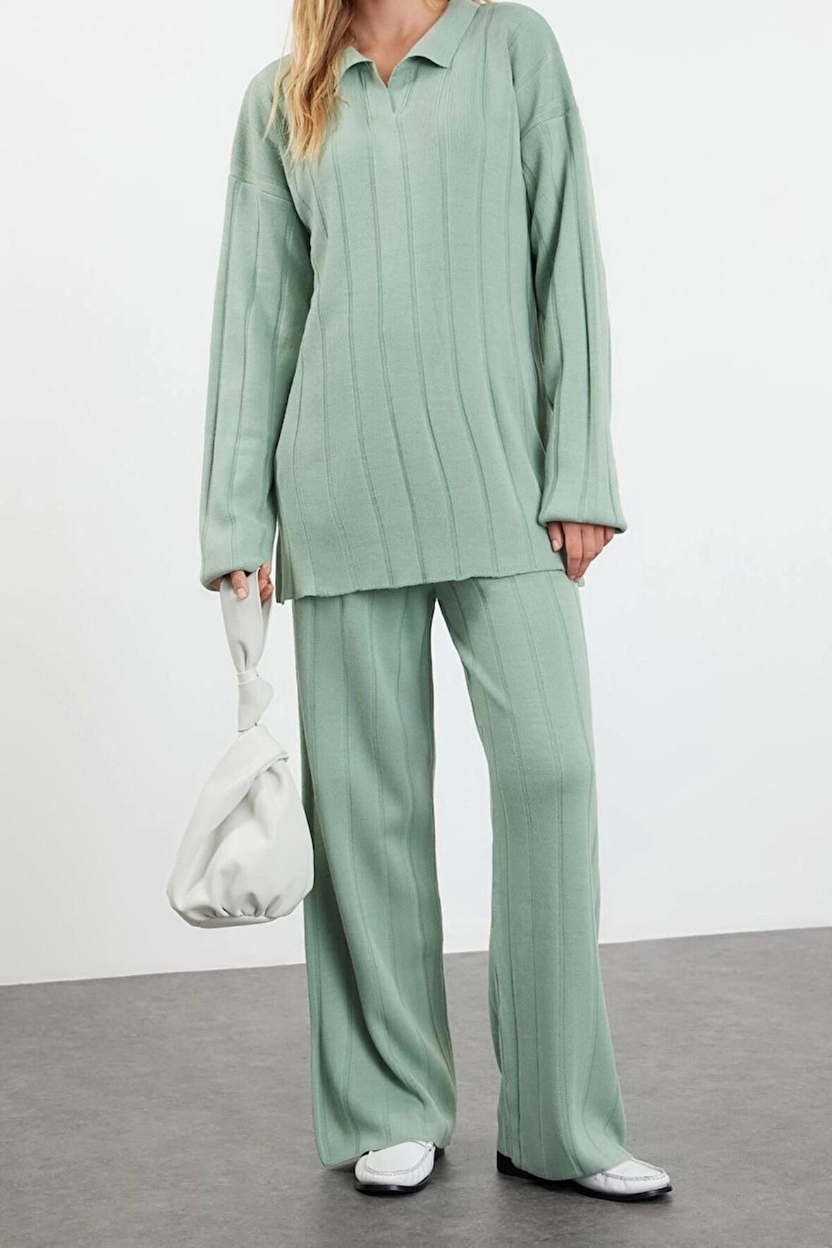 Tarz Kadın Modern Moda Normal Bel Boru Paça Polo Yaka Fitilli Örgü Polo Yaka Triko Alt-Üst Takım