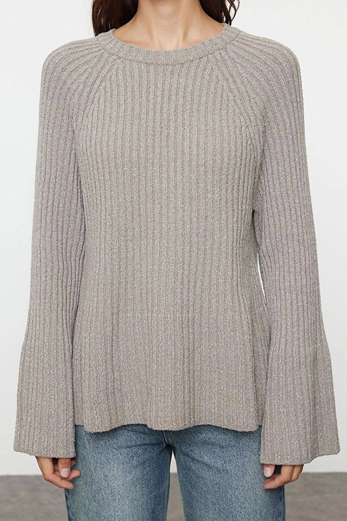 Stil Modern Kadın Regular Standart Kol Bisiklet Yaka Geniş Kalıp Peplum Detaylı Triko Kazak