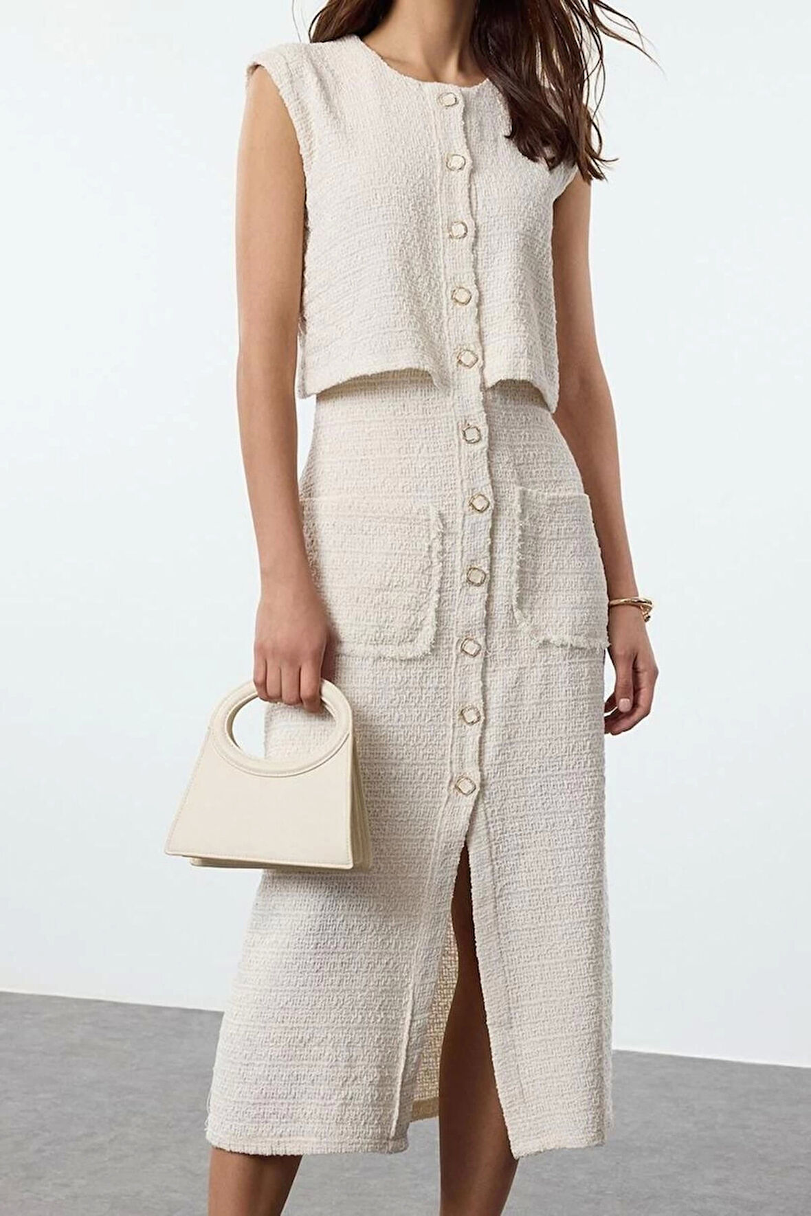 Moda Stil Regular Bisiklet Yaka Midi Boy Düğme Detaylı Dokuma Tüvit Ceket Elbise