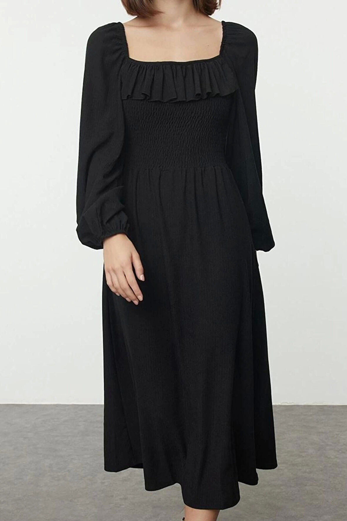 Moda Stil Slim Kare Yaka Midi Boy Büzgü Drape Detaylı Uzun Kollu Bürümcük Dokulu Kumaş Örme Elbise