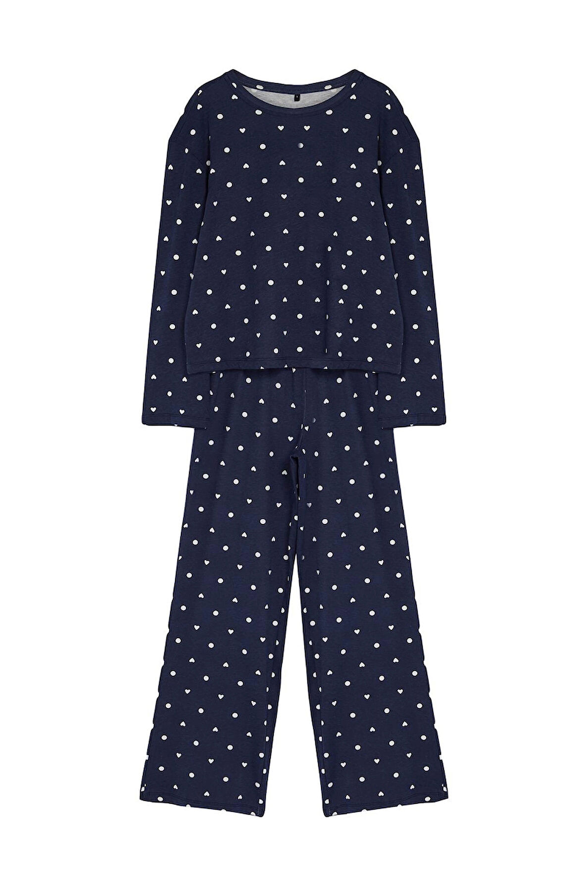 Tarz Rahat Uzun Kollu Boru Paça %100 Pamuklu Puantiye ve Kalp Desenli Örme Pijama Takımı