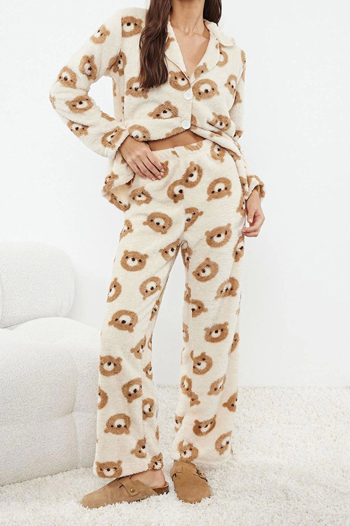 Tarz Rahat Uzun Kollu Geniş Paça Animal Wellsoft Örme Pijama Takımı