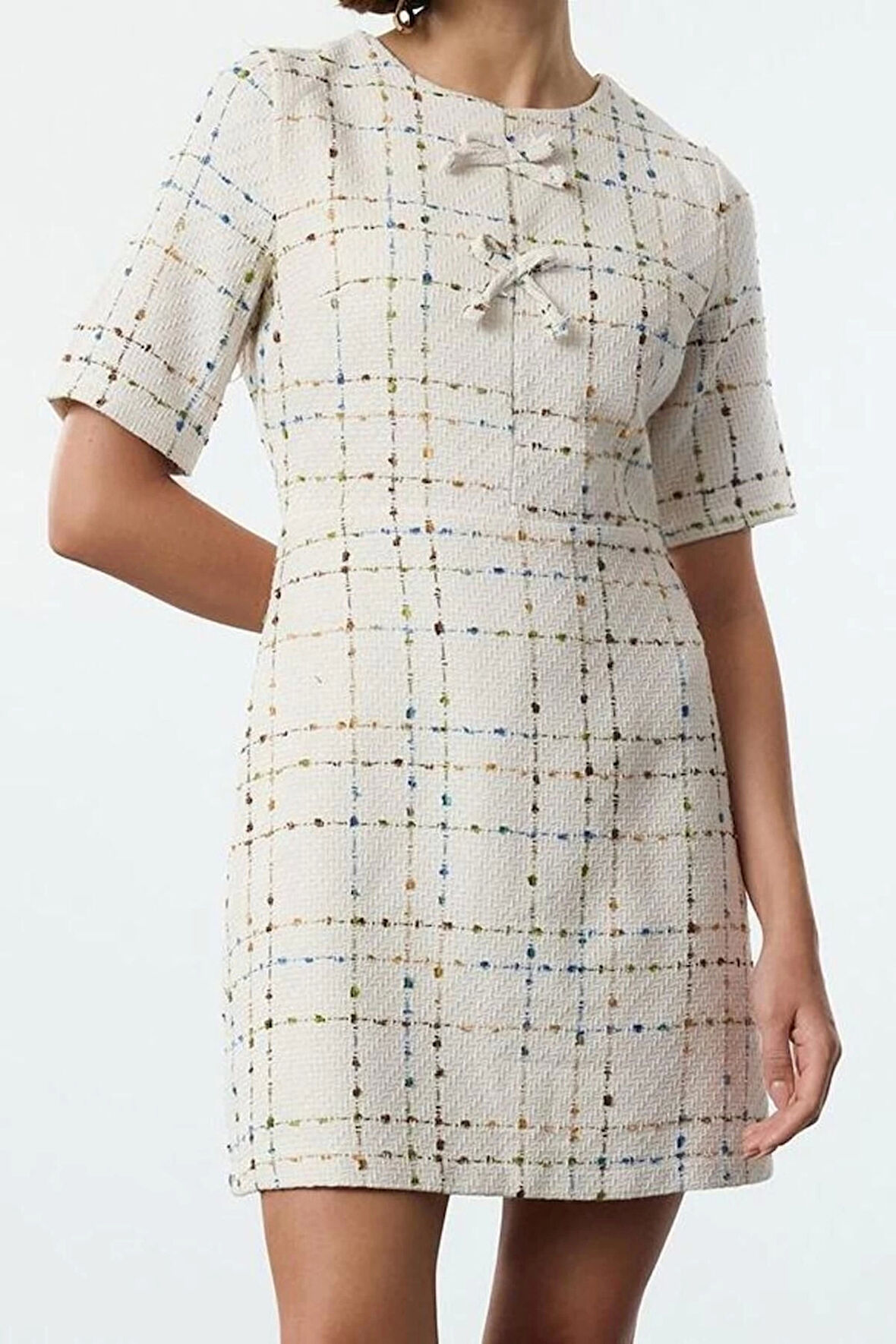 Moda Stil Regular Bisiklet Yaka Mini Boy Kareli A Kesim Fiyonk Detaylı Dokuma Tüvit Elbise