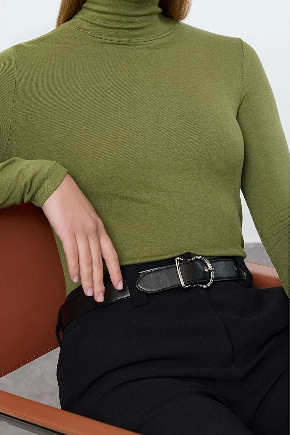 Stil Kadın Yumuşak Kumaşlı Fitted Vücuda Oturan Esnek Bluz Regular Örme Slim Kalıp