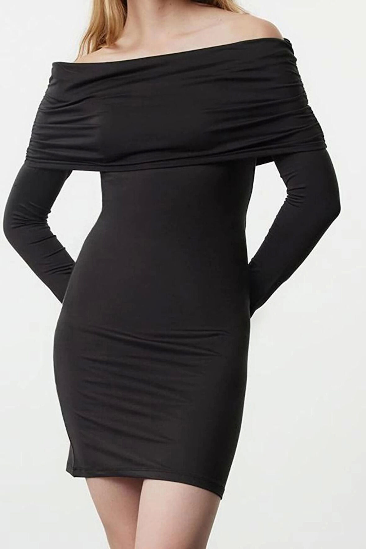 Moda Slim Carmen Yaka Mini Boy Soft Touch Yumuşak Kumaşlı Fitted Vücuda Oturan Esnek Örme Elbise