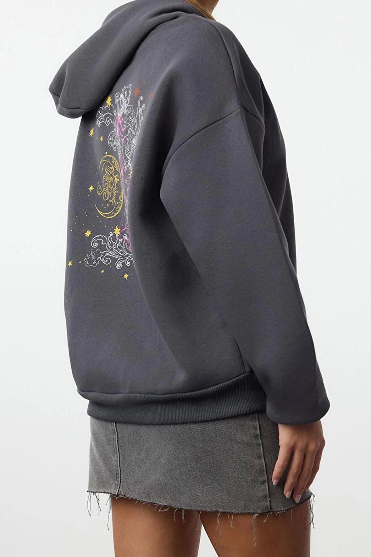 Tarz Bol Kapüşonlu Düşük Kol Uzun Kalın İçi Polarlı Baskılı Geniş Kalıp Örme Sweatshirt