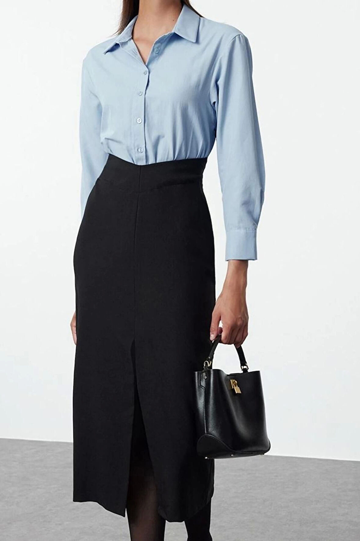 Moda Stil Regular Gömlek Yaka Midi Boy Fitted Vücuda Oturan Gömlek Detaylı Dokuma Elbise