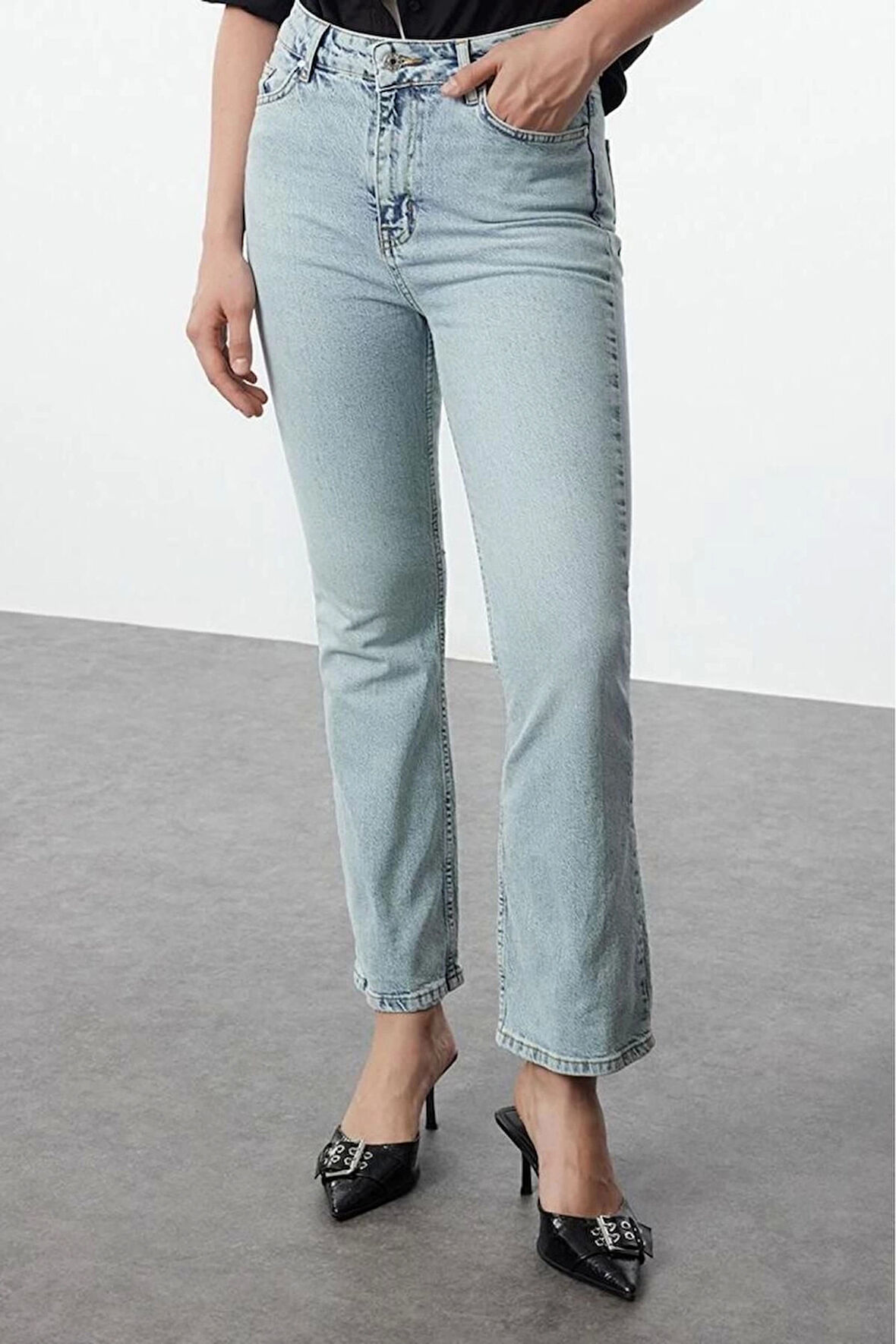 Stil Kadın Moda Denim Kot Pantolon Uzun İspanyol Paça Normal Bel Crop Jeans