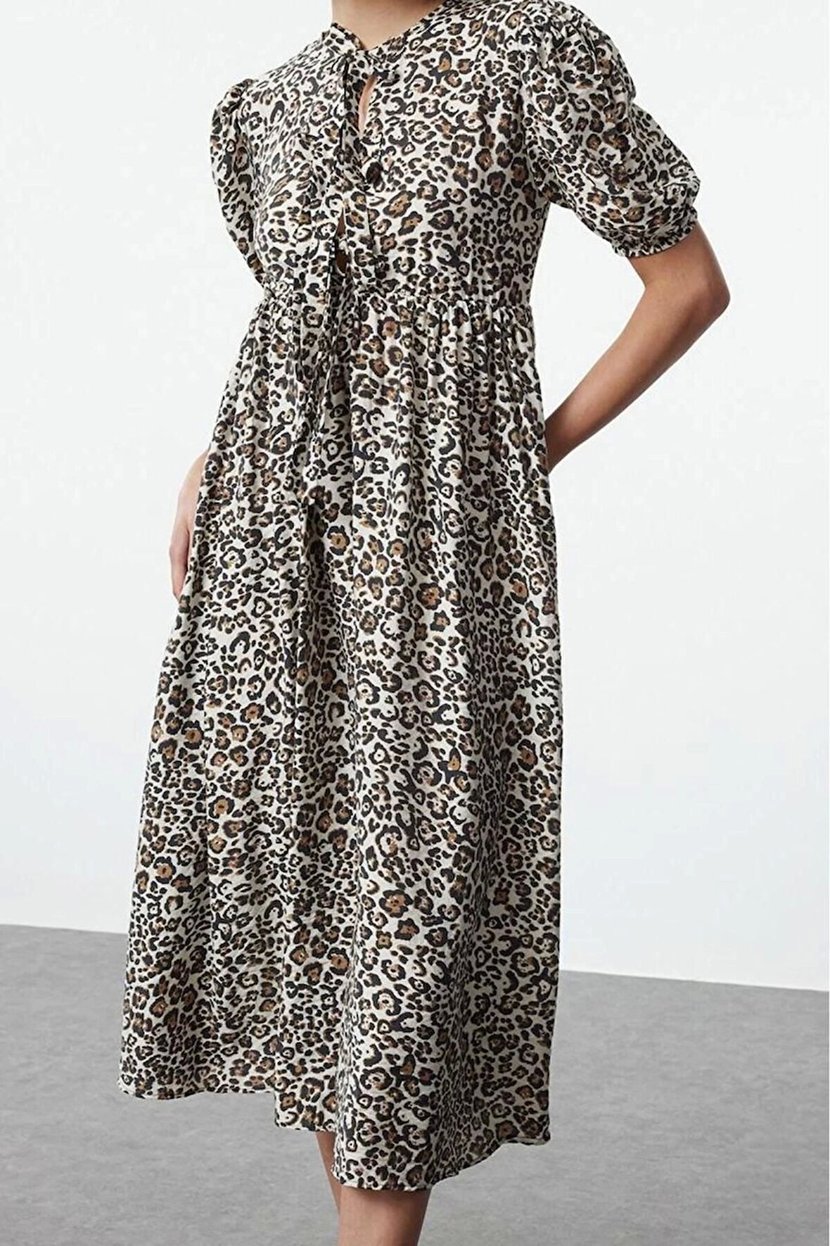 Moda Stil Relaxed Bisiklet Yaka Maxi Boy A-line Dokuma Elbise