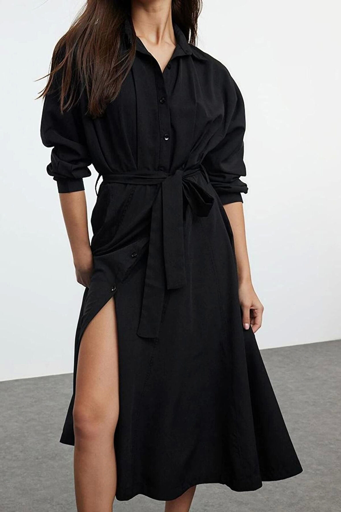 Moda Stil Regular Gömlek Yaka Midi Boy Kuşaklı Çizgili Dokuma Gömlek Elbise