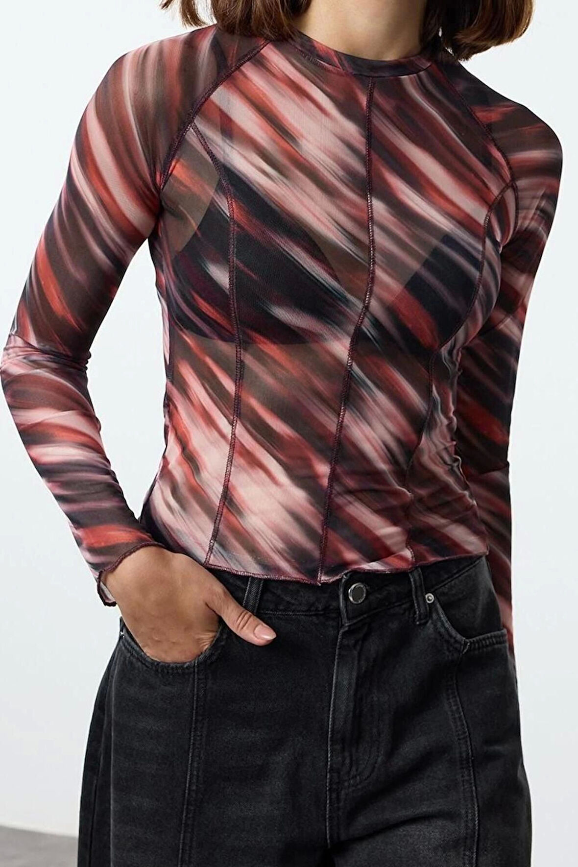 Stil Kadın Karyoka Dikişli Soyut Desenli Vücuda Oturan Kısa Bluz Crop Örme Slim Kalıp