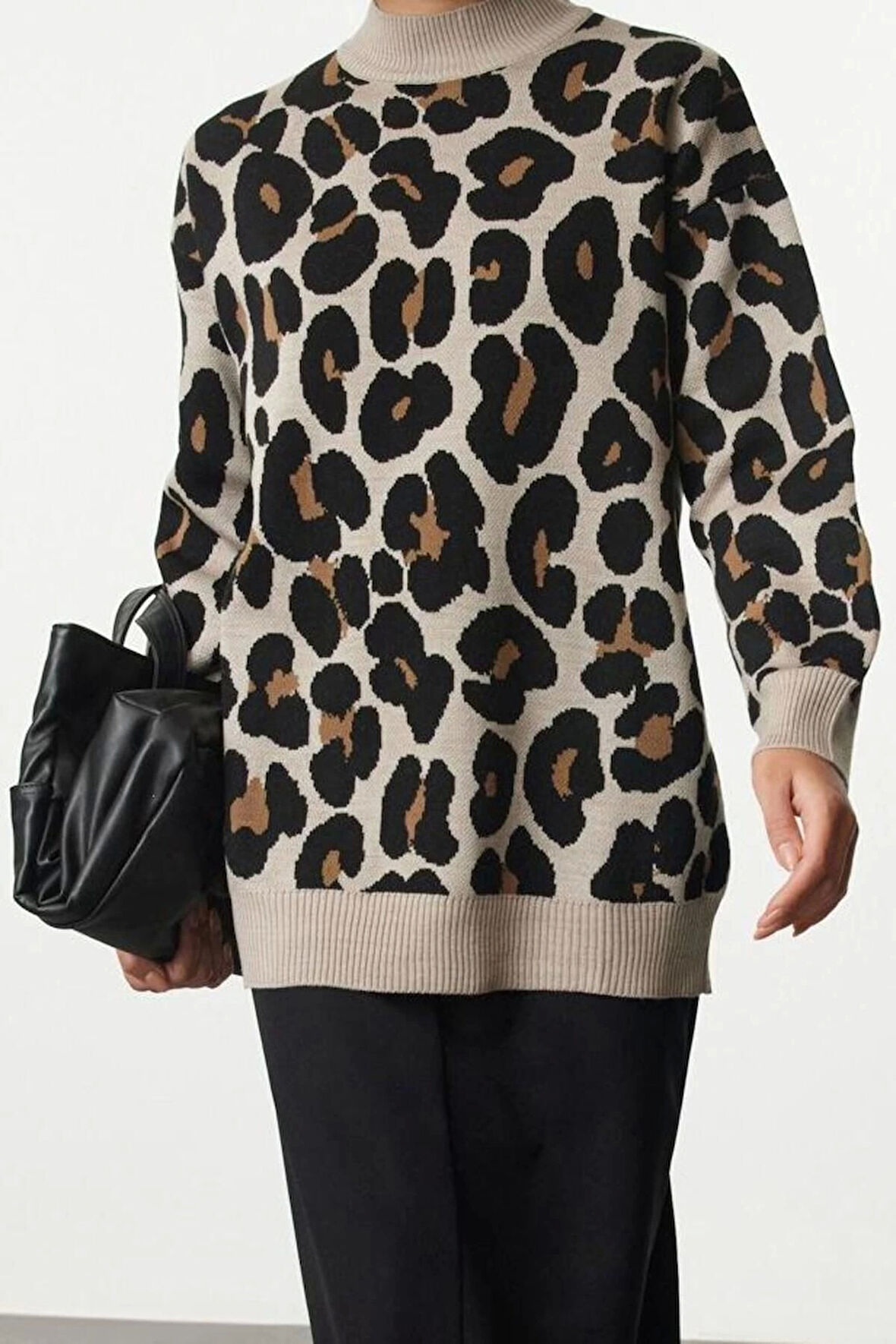 Kadın Modern Tarz Rahat Uzun Bisiklet Yaka Dokulu Kol Standart Triko Kazak