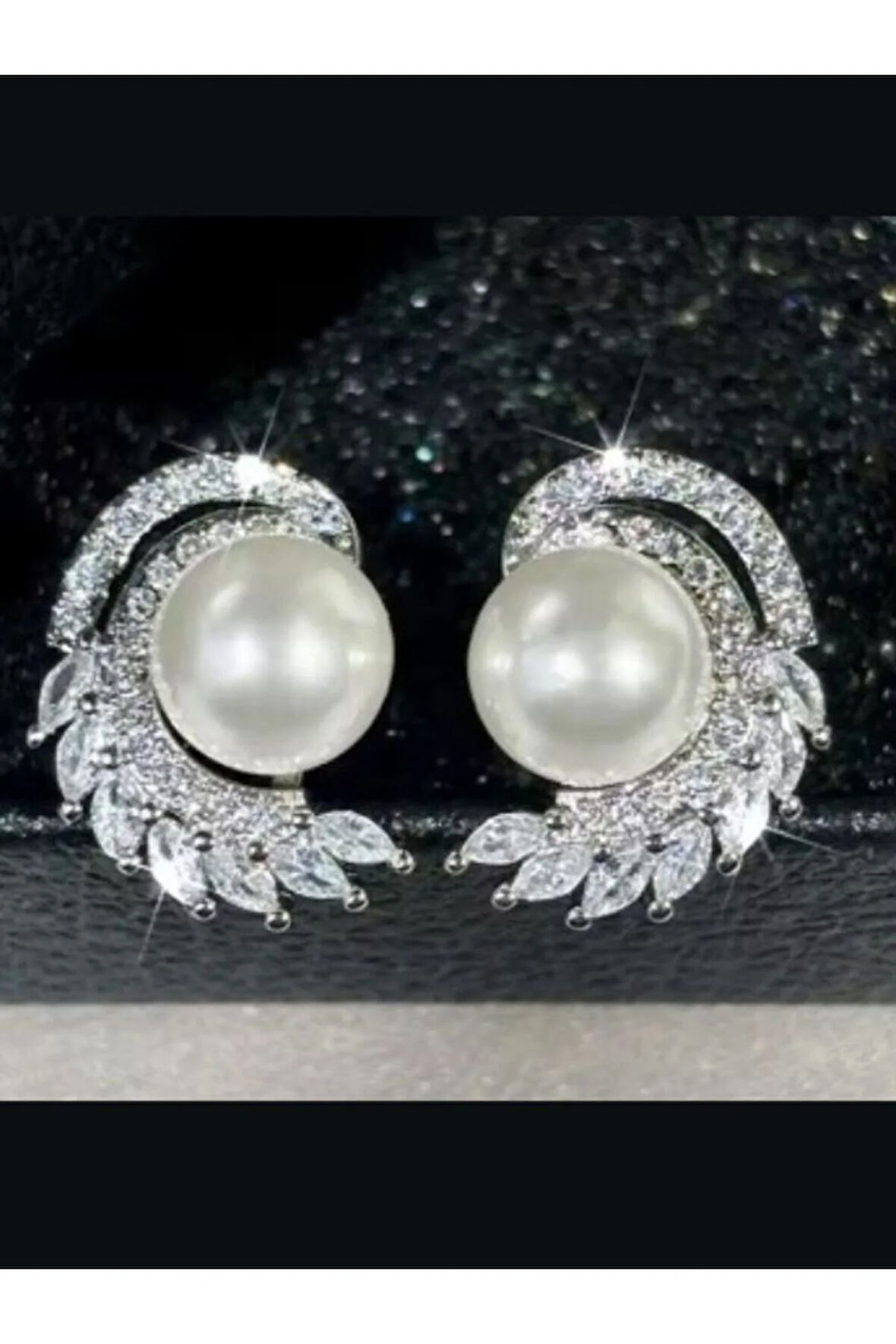 925 Ayar Gümüş İnci ve Zirkon Taşlarla Süslü Kanat Küpe