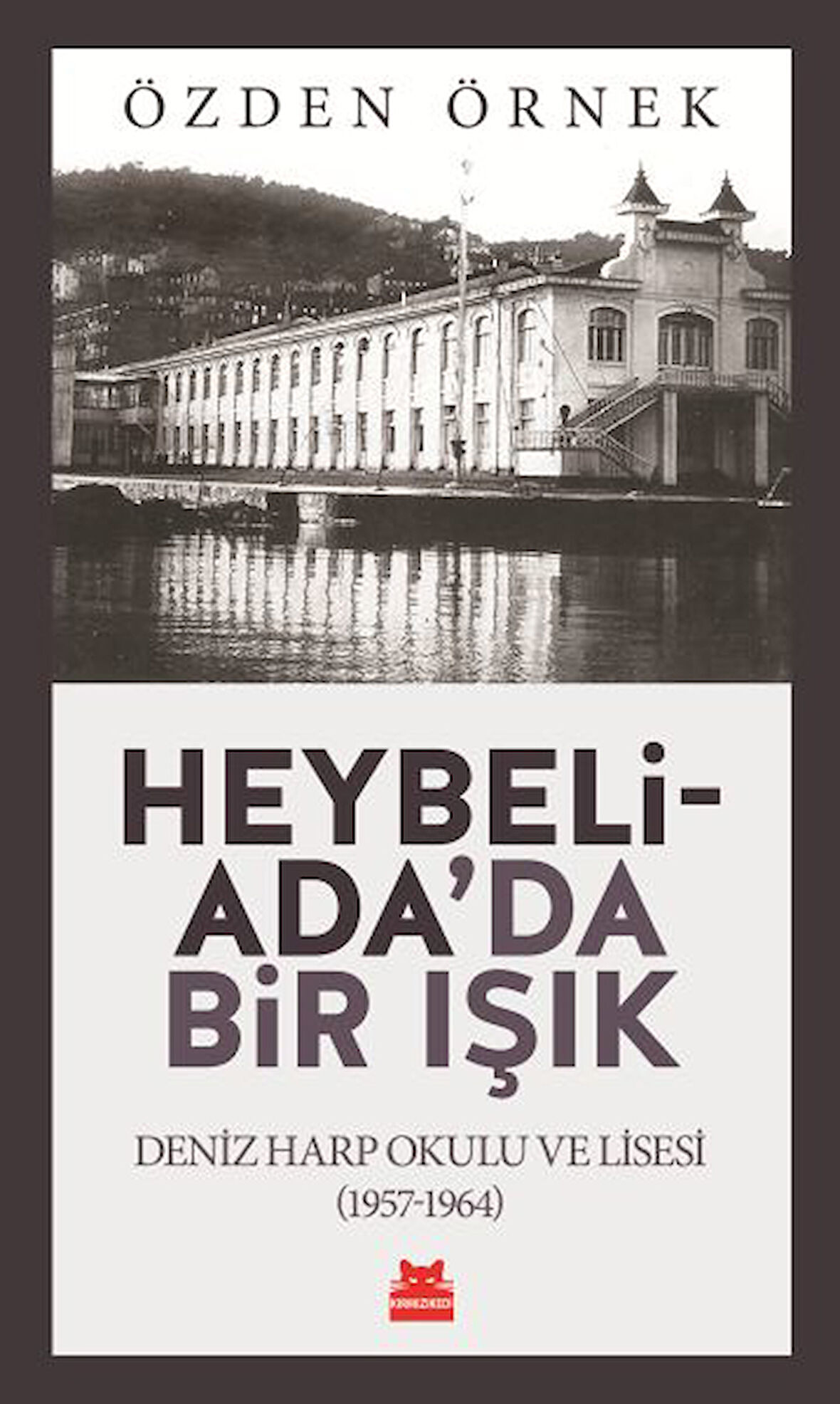 Heybeliada'da Bir Işık-Korunaklı Poşetle