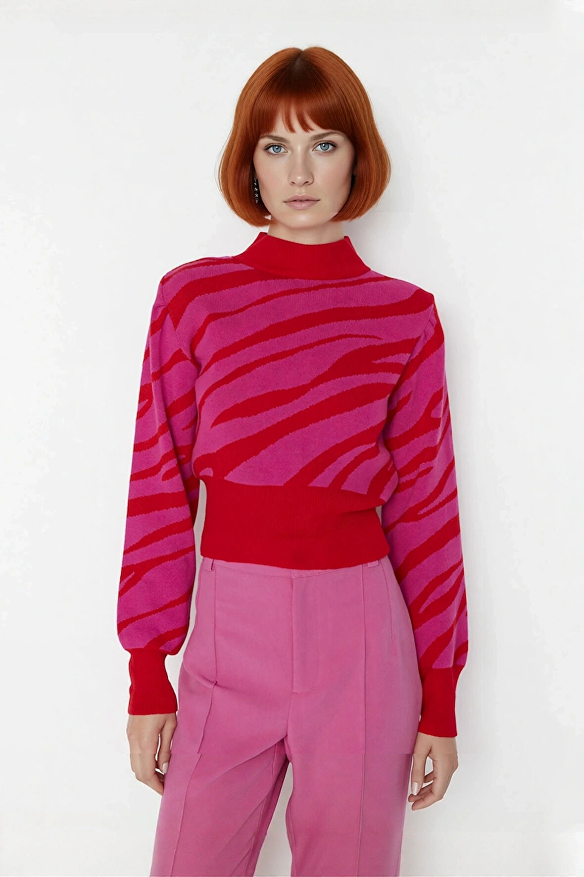 Kadınlara Özel Pembe Zebra Desenli Dik Yaka Uzun Kollu Crop Triko Kazak Kış Şıklığı İçin Kaliteli