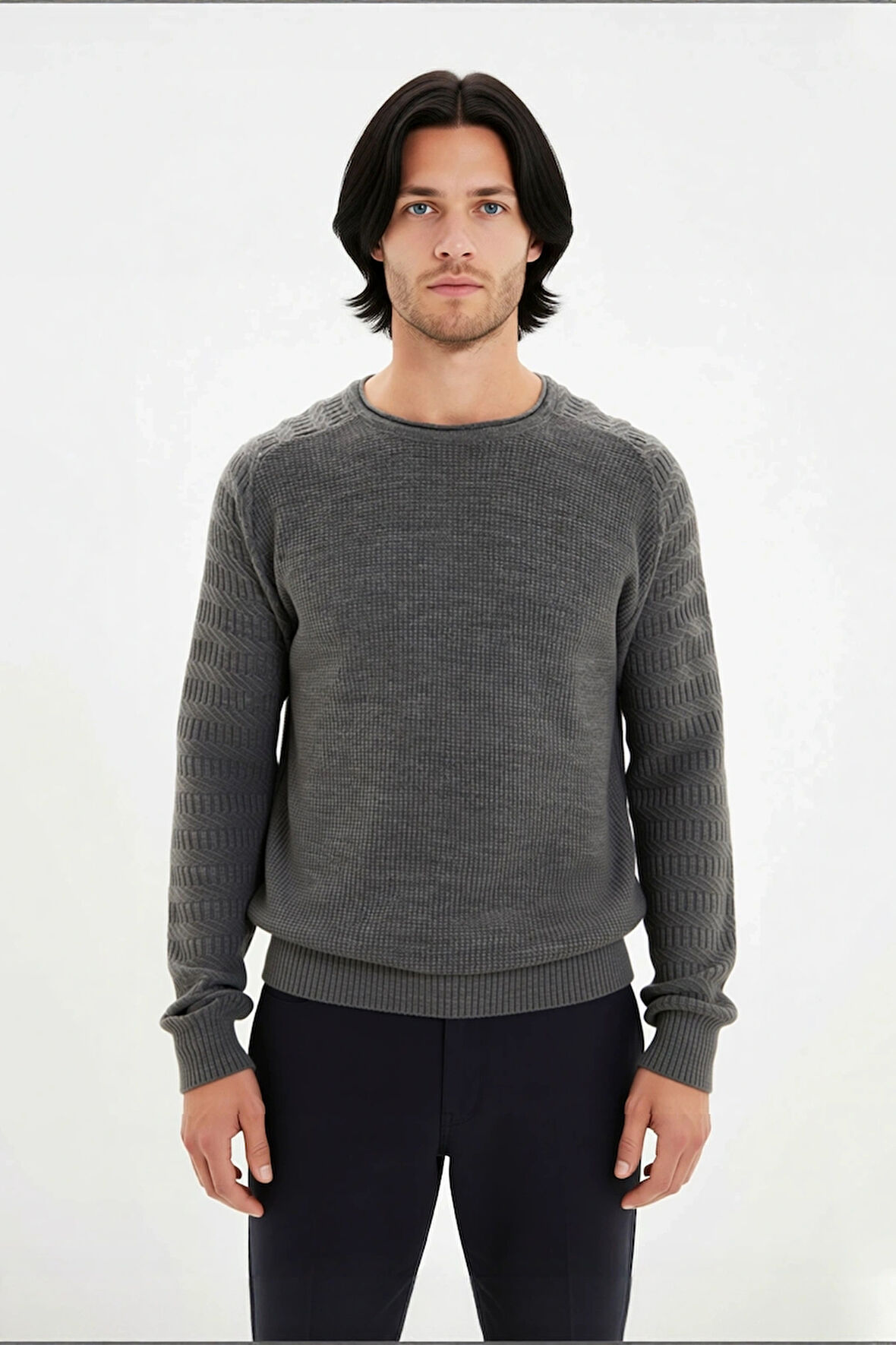 Erkek Bisiklet Yaka Fitted Dokulu Triko Kazak Kış Günleri İçin Konforlu Ve Modern Şıklık Sunar