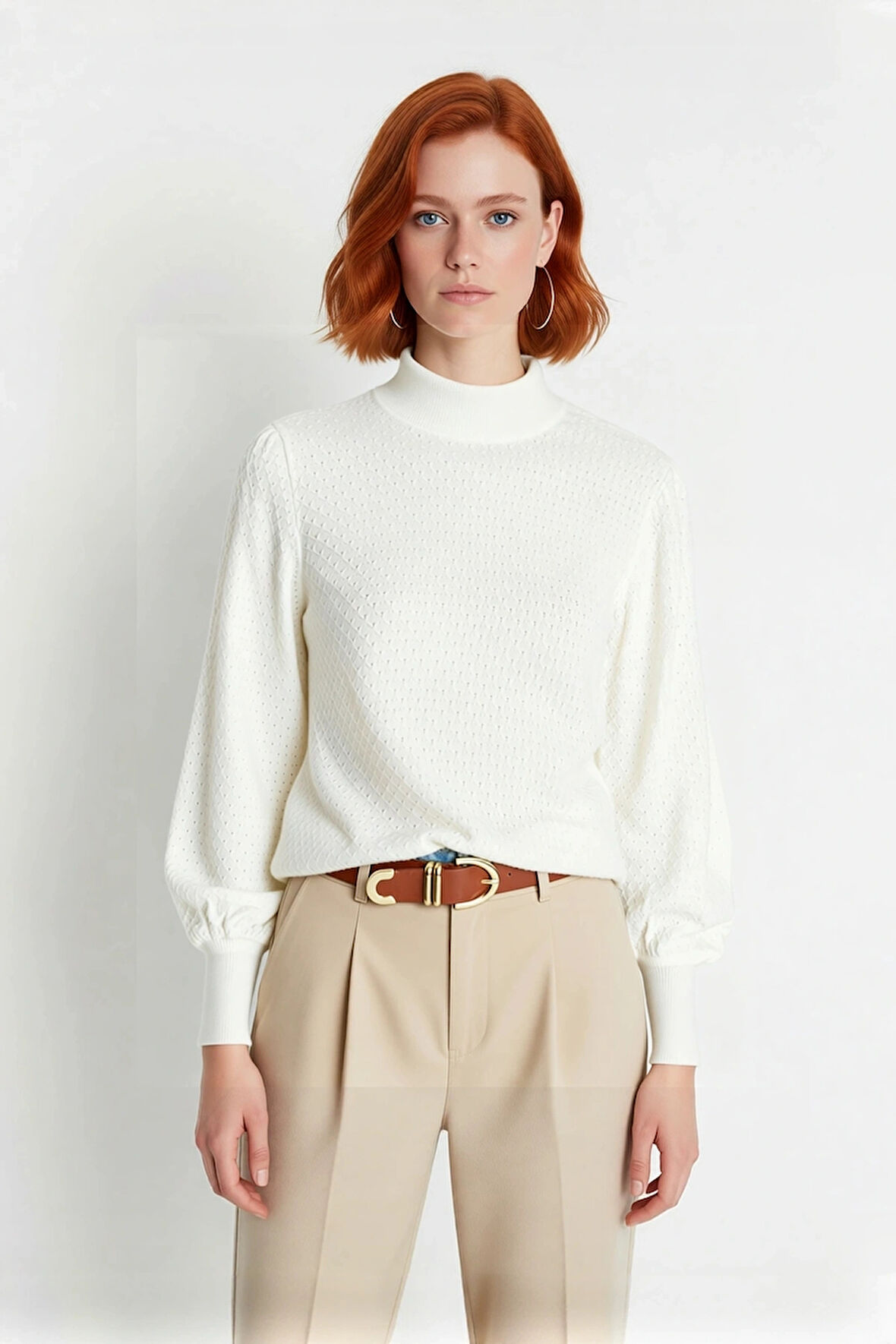 Kadın Basic Siluet Dik Yaka Uzun Kol Akrilik Dokulu Regular Kalıp Triko Kazak Kış Sezonu Şıklığı