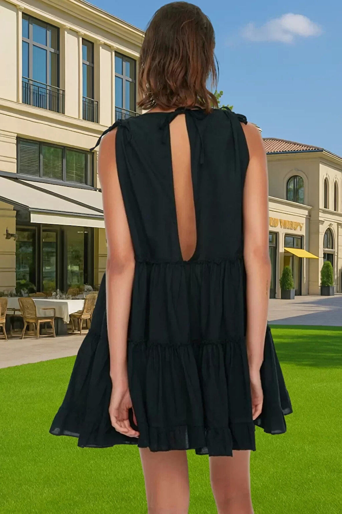 Pamuklu V Yaka Mini Elbise Geniş Kalıp Fırfırlı Yazlık Elbise Şık Görünüm Dayanıklı Malzeme