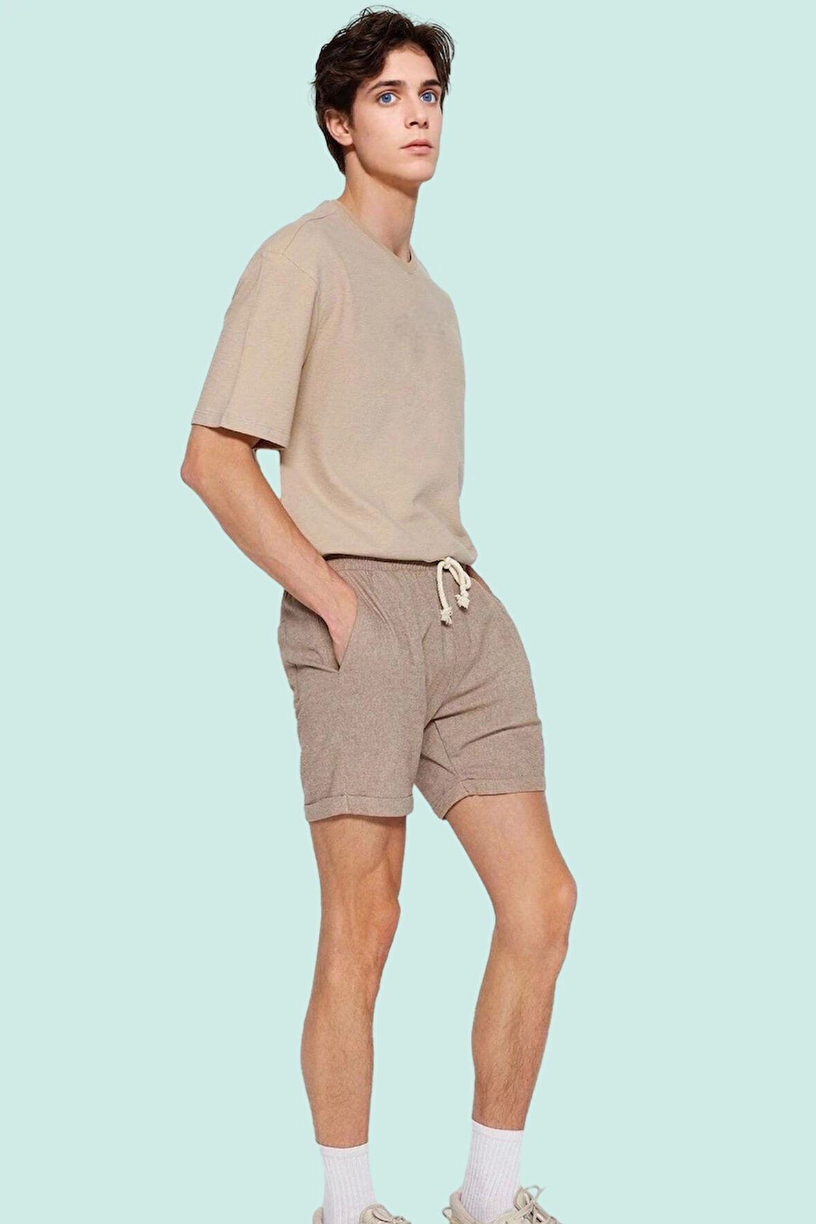 Erkek Düz Desenli Lastikli Şort Rahat Günlük Kombinler İçin İdeal Yaz Aylarının Vazgeçilmezi