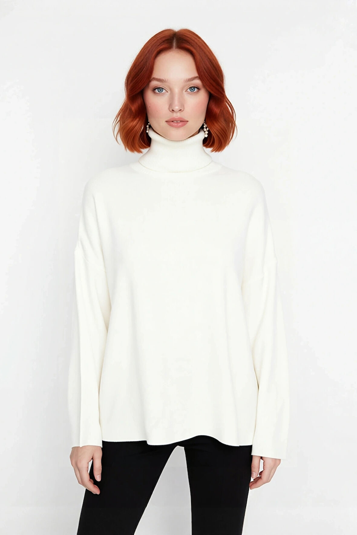 Kadınlara Özel Oversize Kesim Düz Desen Balıkçı Yaka Uzun Kollu Triko Kazak Kış Modası Kaliteli