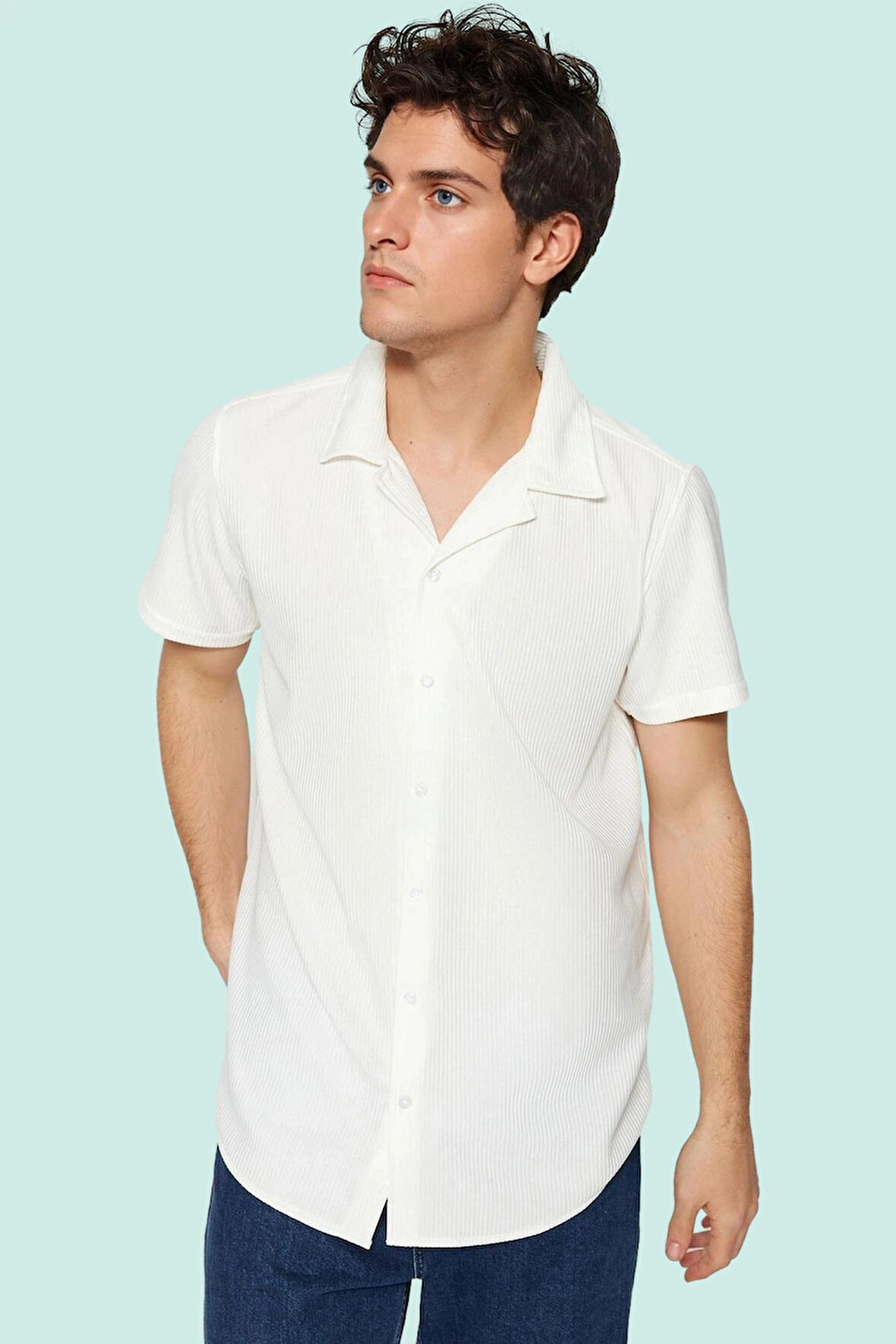 Erkek Kısa Kollu Gömlek Apaş Yaka Regular Fit Yazlık Nefes Alan Kumaş Yaz Aylarının Vazgeçilmezi