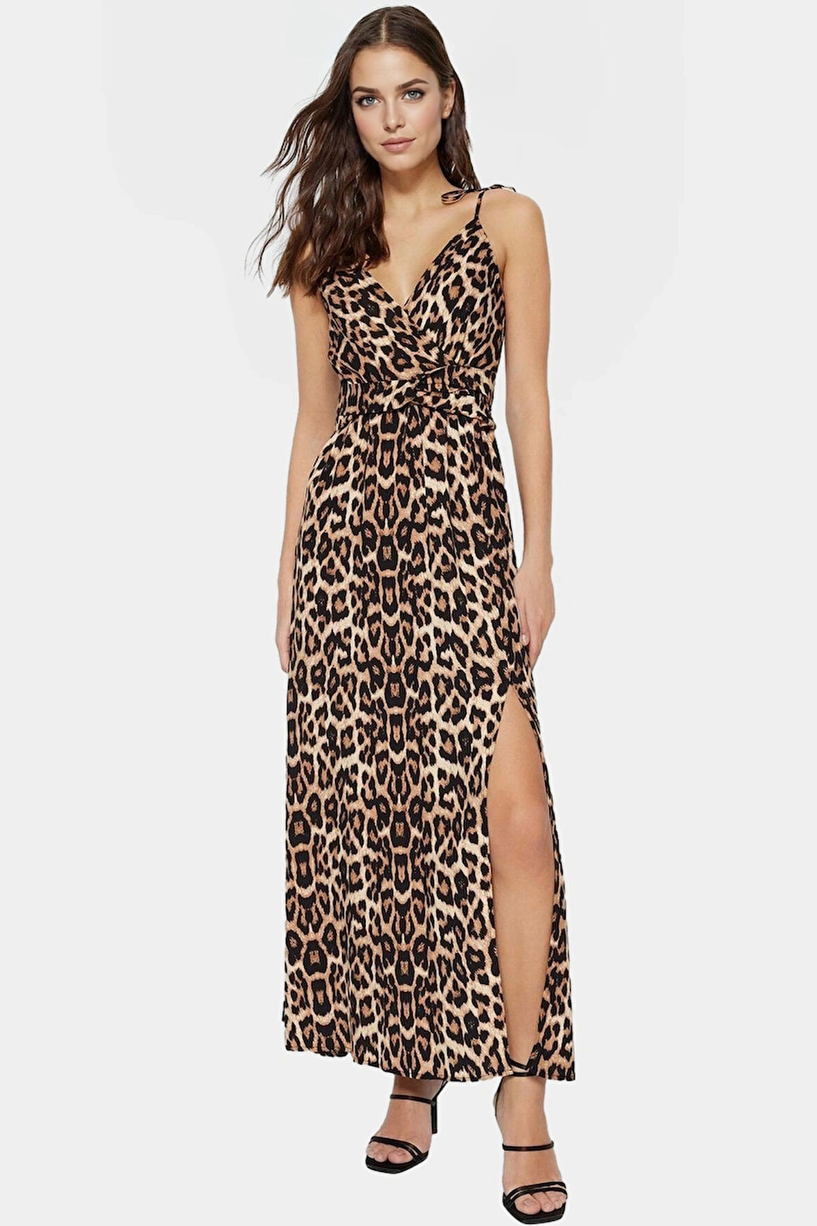 Leopar Desenli Kolsuz Viskoz Maxi Elbise A Line Kesim Yırtmaç Detay Zarifane Tasarım Modern Stil