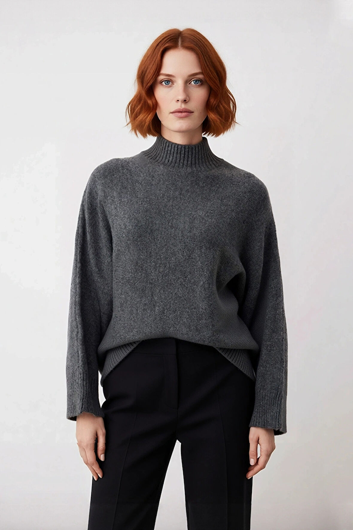 Kadın Oversize Dik Yaka Düz Triko Kazak Uzun Boylu ve Düşük Kollu Kışlık Rahat Günlük Giyim