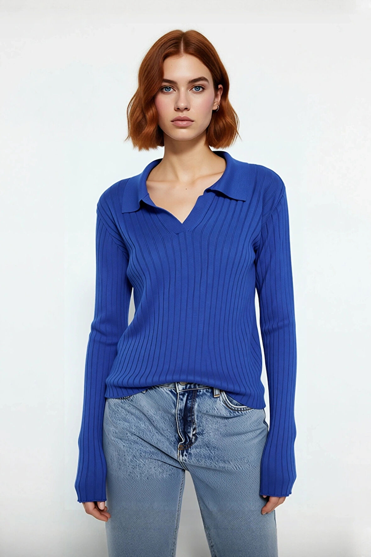 Kadınlara Özel Basic Regular Kesim Polo Yaka Fitilli Triko Kazak Modern ve Konforlu Stil Kaliteli