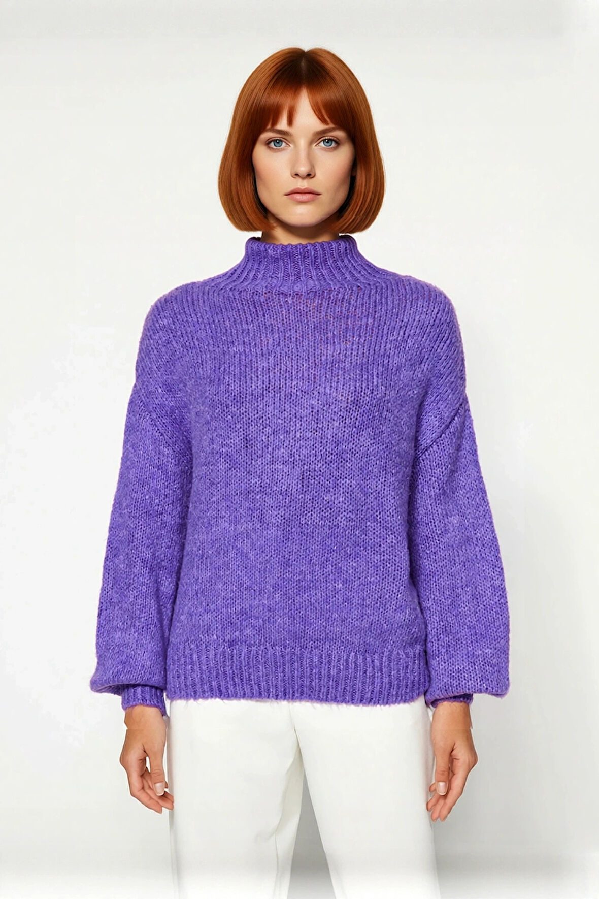 Kadın Oversize Dik Yaka Triko Kazak Soğuk Günlerde Konforlu ve Rahat Bir Görünüm Sunar Kaliteli