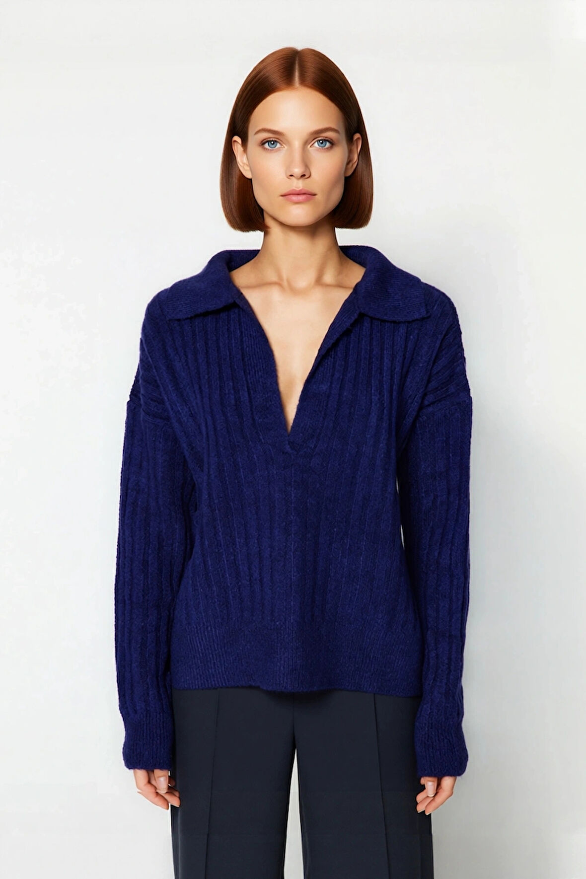 Kadınlara Özel Oversize Fitilli Triko Kazak Düşük Kol Polo Yaka Kış Sezonu İçin İdeal Günlük Giyim