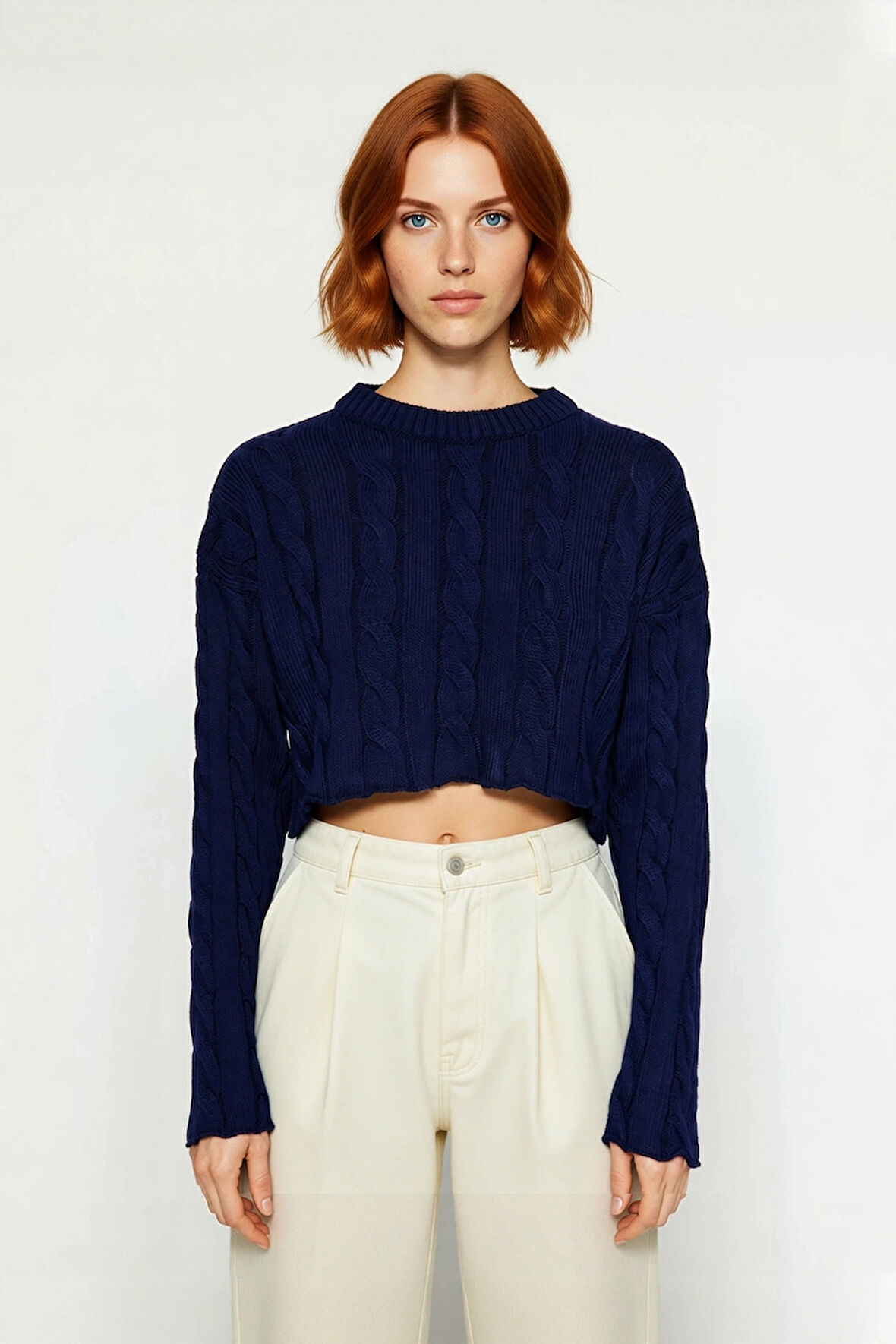 Kadınlara Özel Ekru Regular Kesim Süper Crop Saç Örgü Bisiklet Yaka Uzun Kol Akrilik Triko Kazak