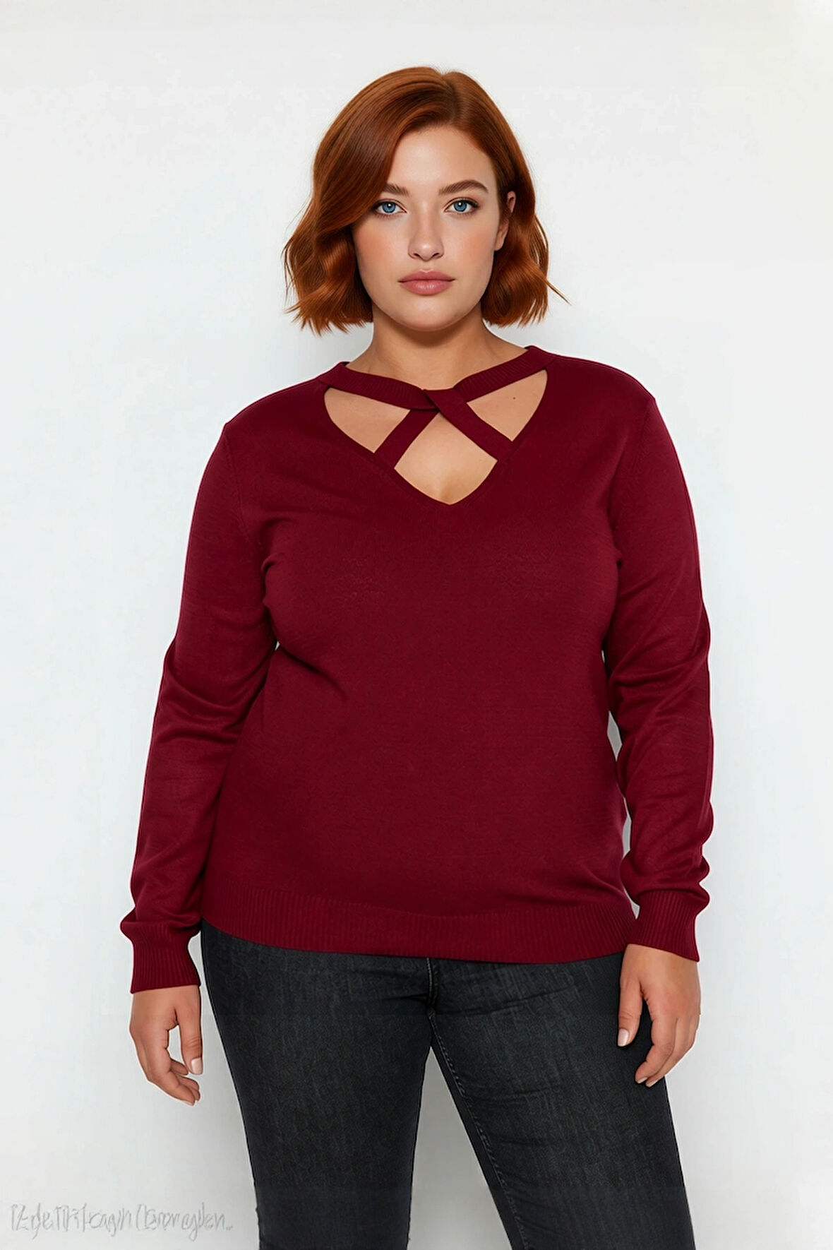 Kadın Triko Kazak V Yaka Kesik Detaylı Standart Kol Regular Kalıp Basic Günlük Giyim İçin İdeal