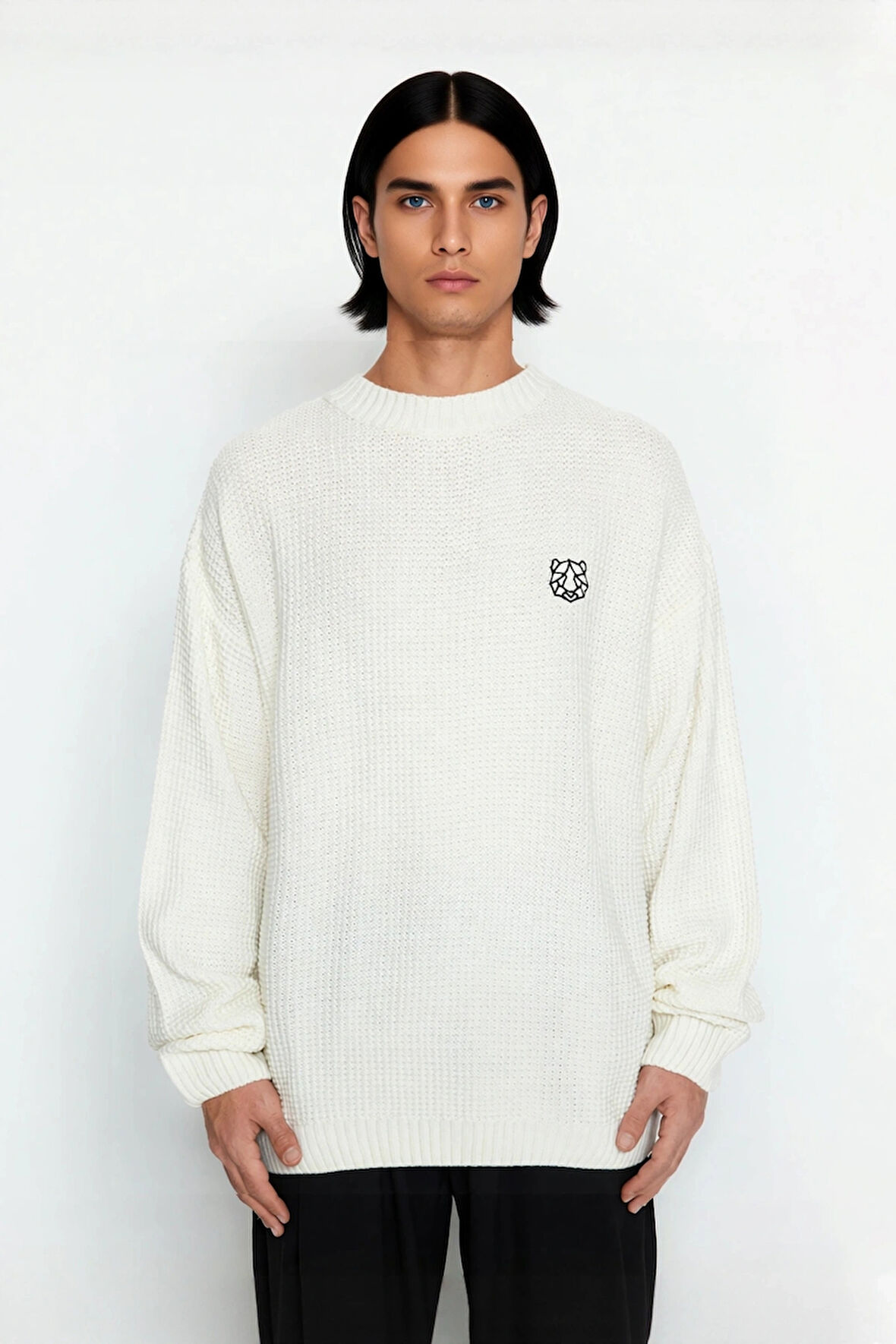 Erkek Geniş Kalıp Oversize Fit Bisiklet Yaka Nakış Detaylı Triko Kazak Serin Havalar İçin Kaliteli