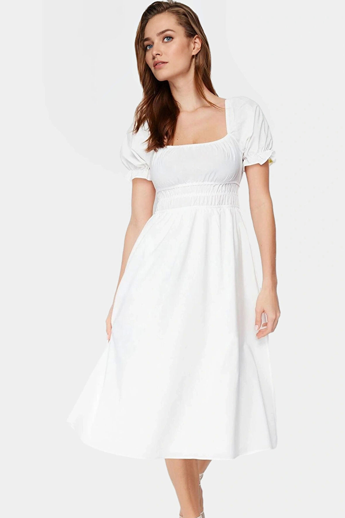 Rahat ve Şık Pamuk Karışımlı Kadın Skater Elbise Belden Açılan Etek Kare Yaka Günlük Kullanım İçin