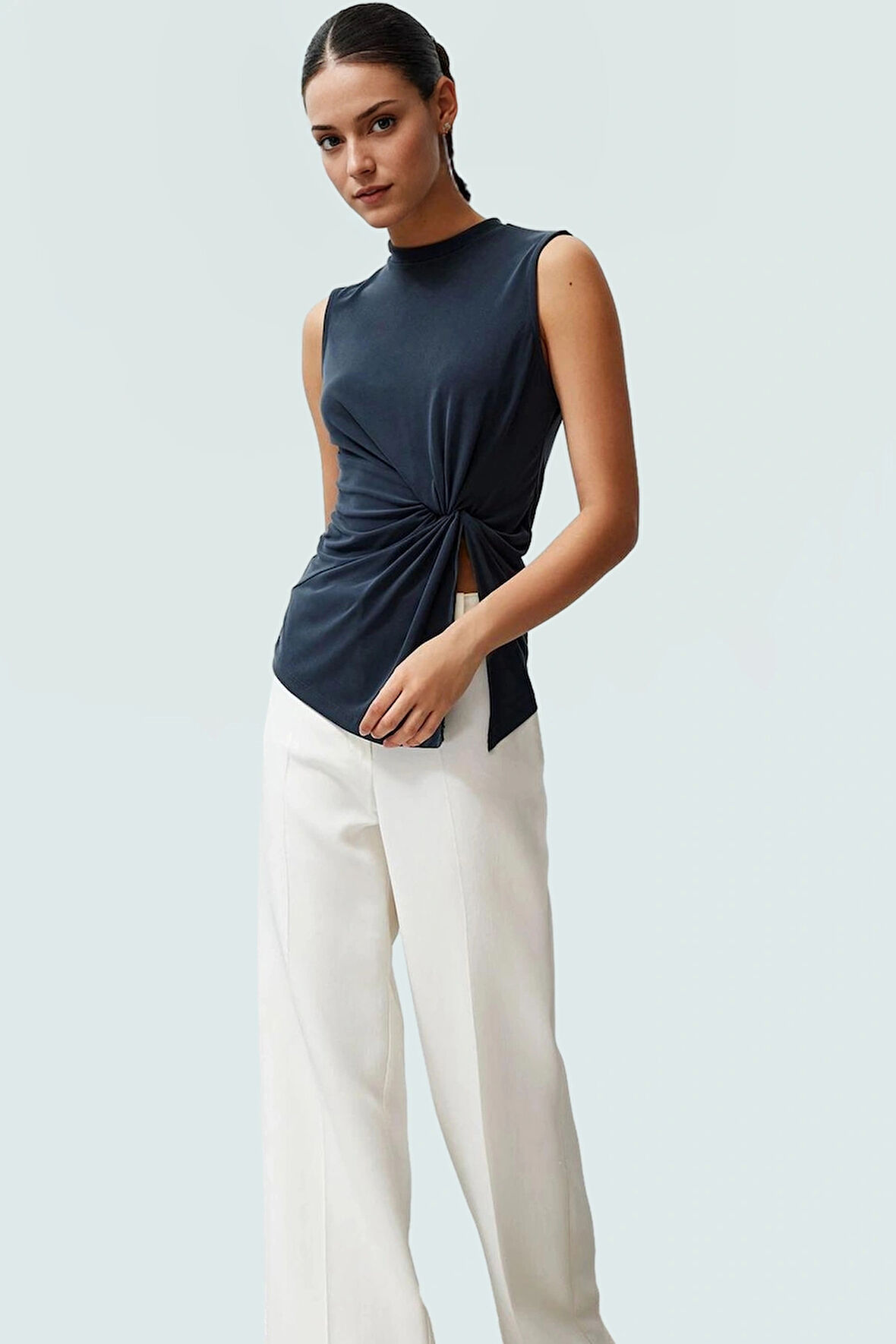 Modal Polyester Örme Bluz Dik Yaka Büzgü Detaylı Yazlık Kaliteli İşçilik Şık Görünüm