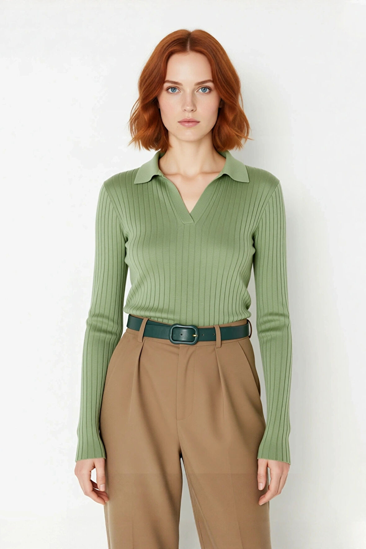 Kadınlara Özel Basic Regular Kesim Polo Yaka Fitilli Triko Kazak Modern ve Konforlu Stil Kaliteli