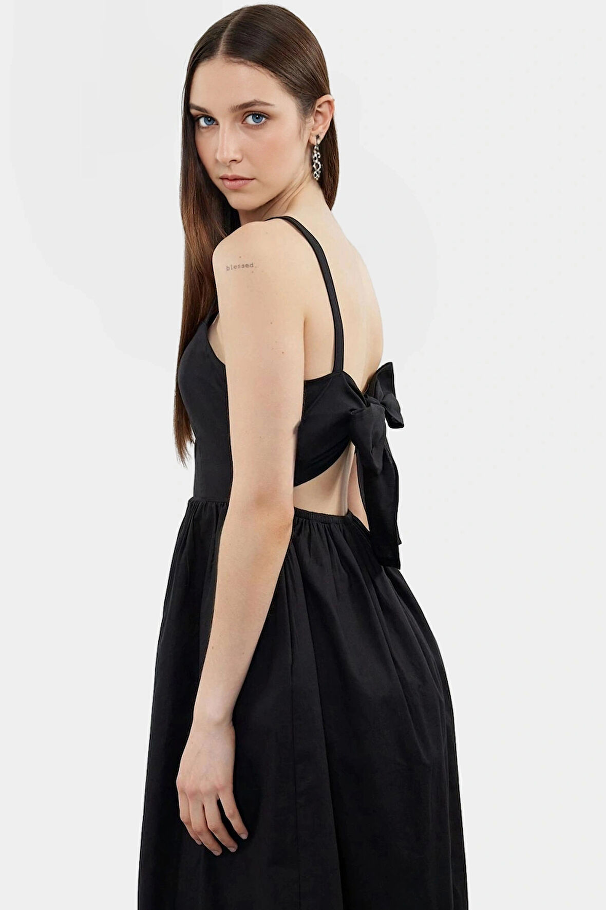 Nefes Alan Pamuklu Vual A Kesim Elbise Rahatlık ve Şıklık Profesyonel Görünüm Premium Kalite