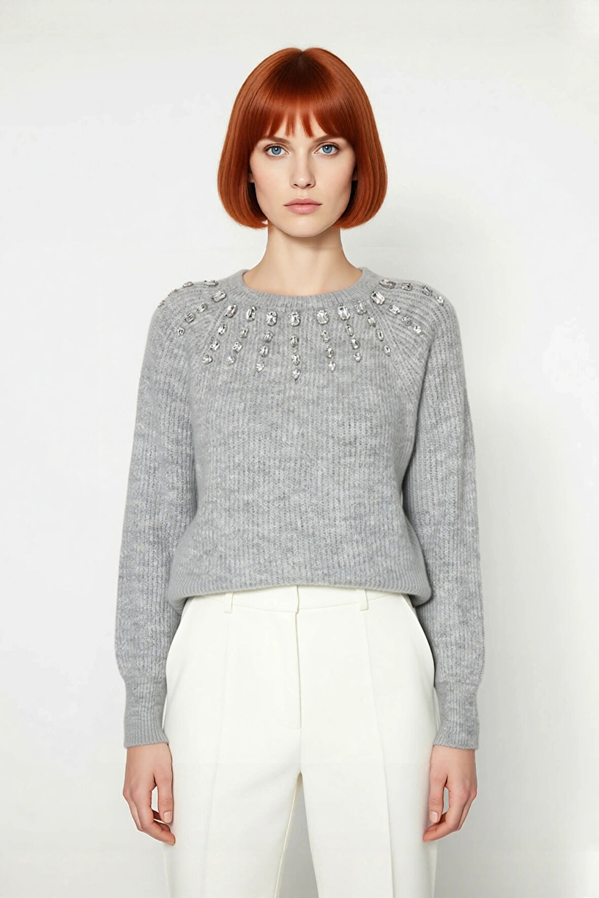 Kadın Bisiklet Yaka Taş Detaylı Yumuşak Dokulu Regular Kalıp Kışlık Triko Kazak Gündüzden Geceye