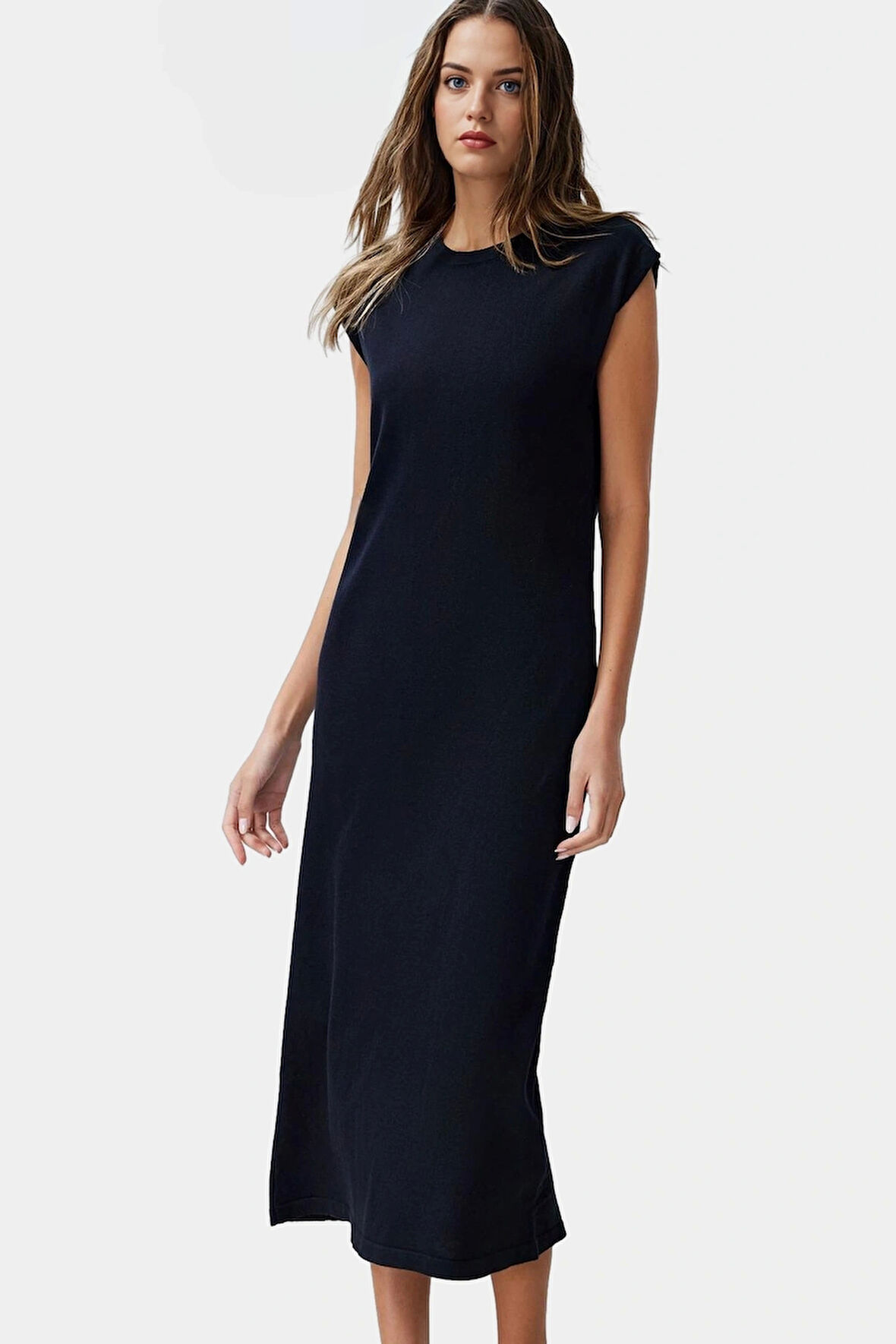 Akrilik Pamuk Triko Maxi Elbise Rahat Günlük Kullanım İçin Şık Görünüm Trend Tasarım Modern Stil