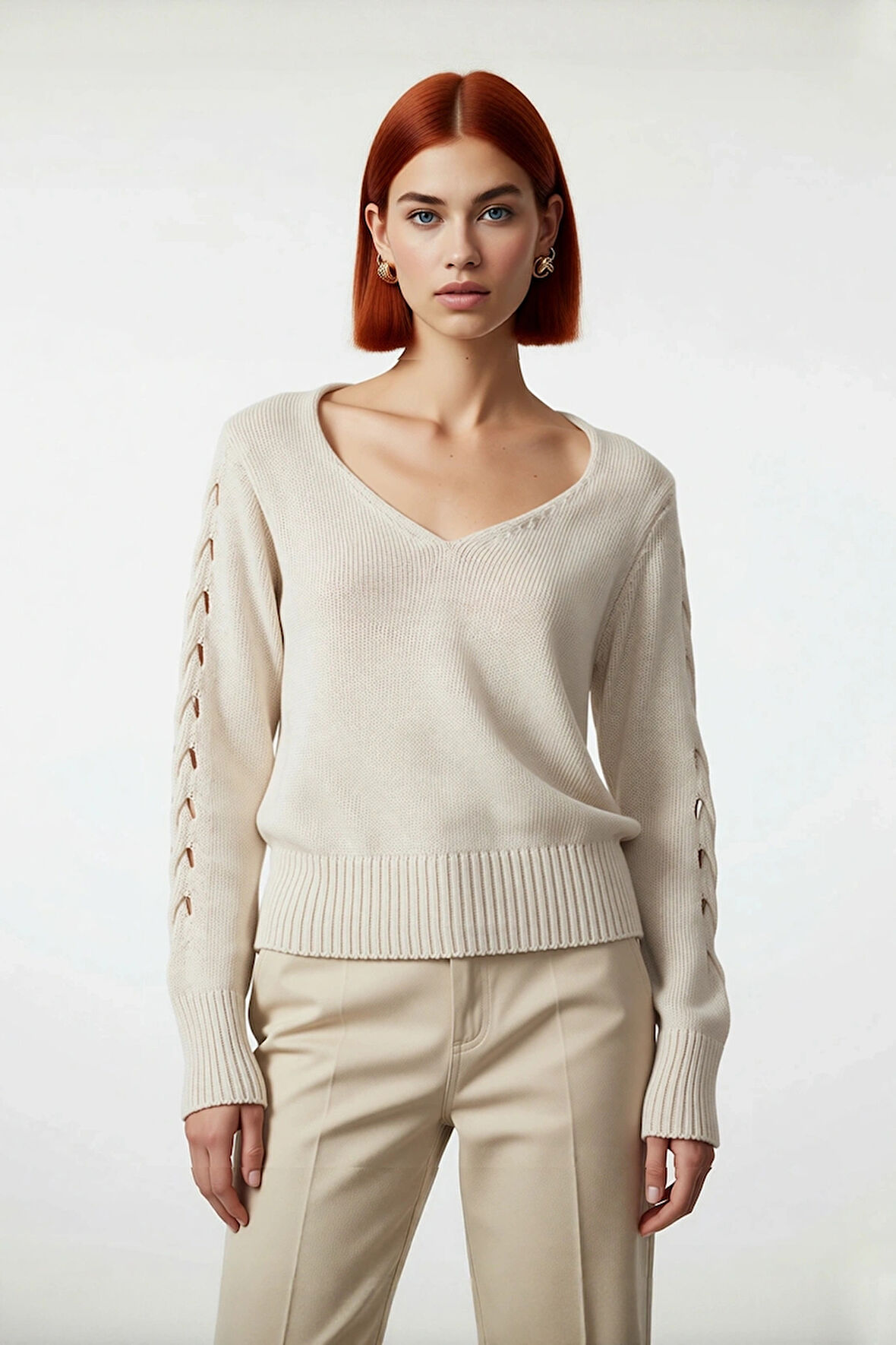 Kadın Uzun Kol Regular Kalıp Ajurlu V Yaka Triko Kazak Rahat Ve Şık Tasarımıyla Her An Yanınızda.