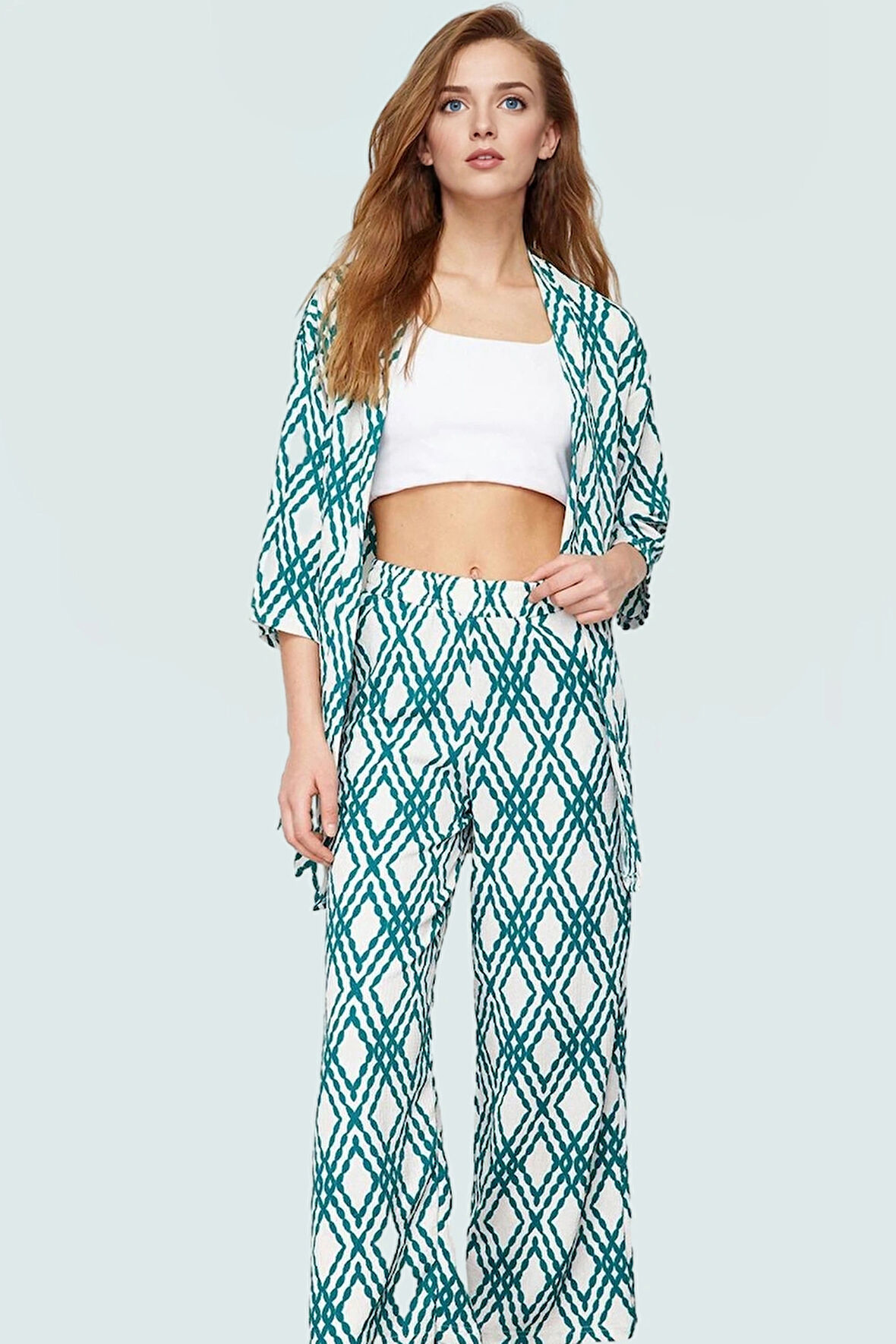 Rahat Kesim Leopar Desenli Örme Takım Günlük Şıklık İçin Trend Tasarım Zarifane