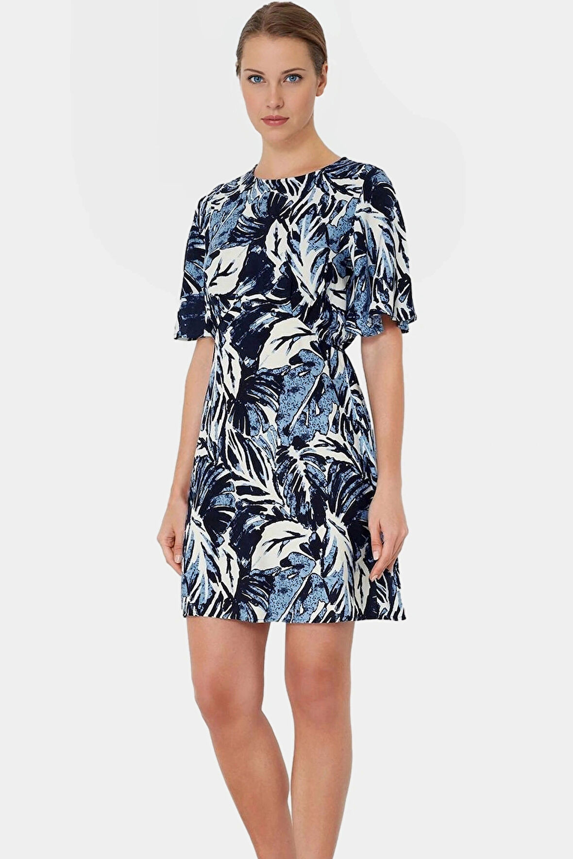 A Kesim Kısa Kollu Mini Elbise Tropikal Desenli Viskoz Kumaş Mükemmel Uyum Uzun Ömürlü