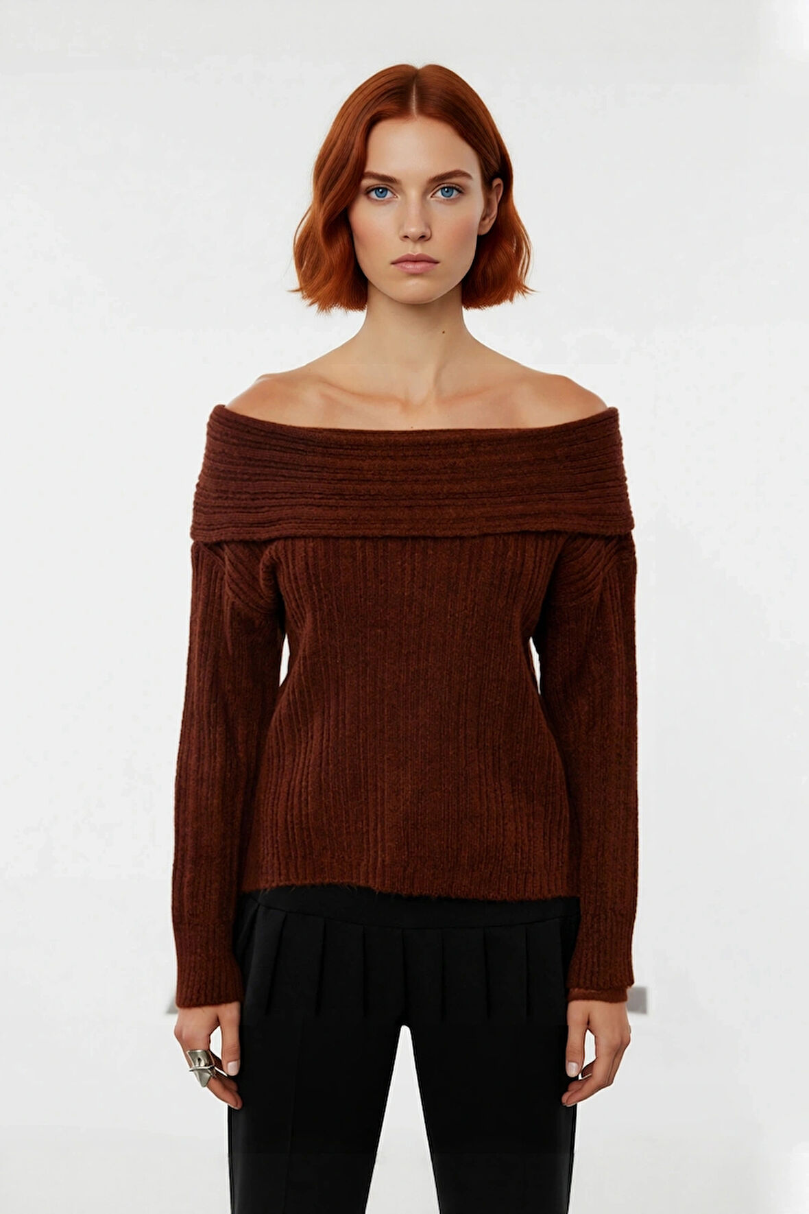 Kadın Carmen Yaka Triko Kazak Orta Kalınlıkta Regular Kalıbı İle Kış Gündüz Gece Rahatlığı