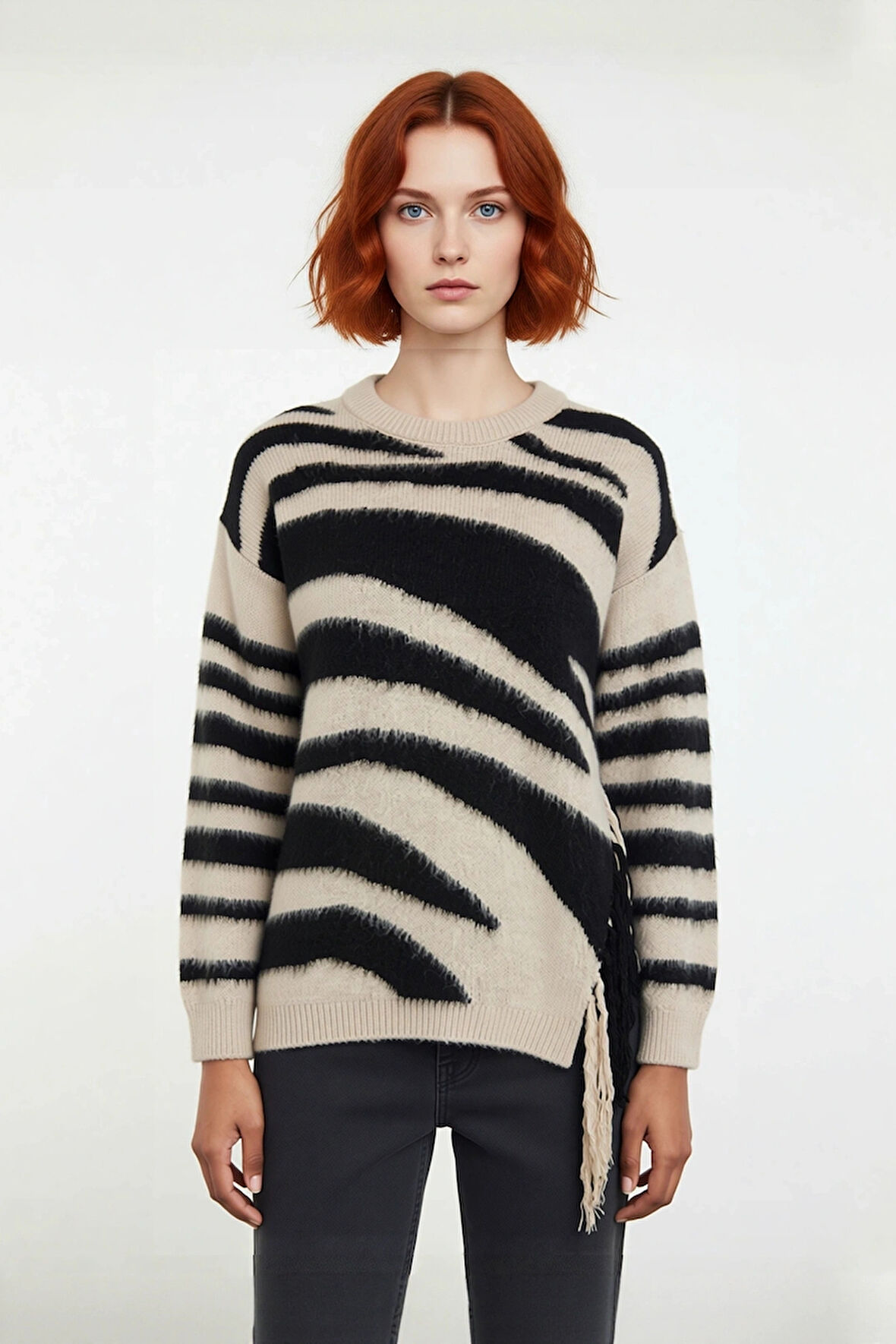 Kadın Düşük Kollu Oversize Bisiklet Yaka Zebra Desenli Triko Kazak Soğuk Havalara Özel Kaliteli