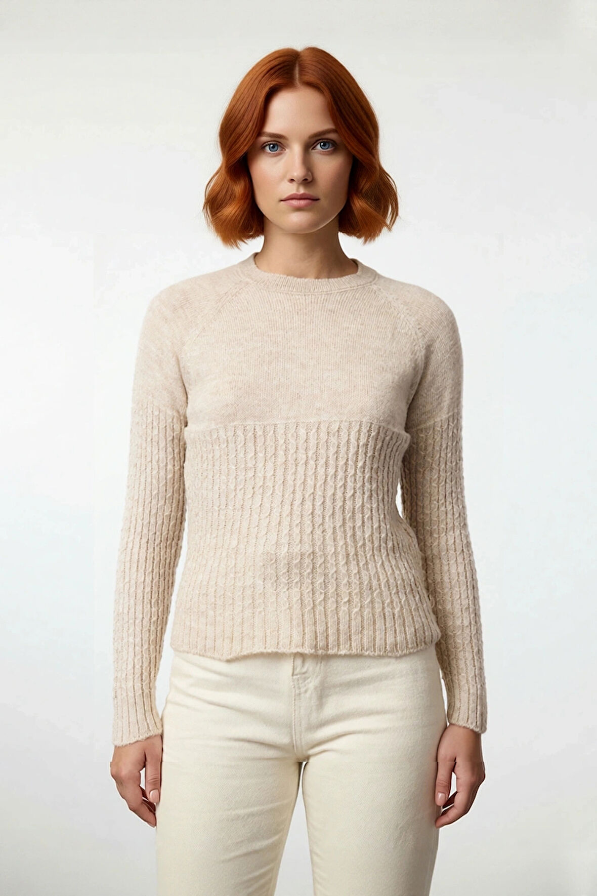 Kadın Bisiklet Yaka Triko Kazak Yumuşak Dokusuyla Gün Boyu Sürecek Konforlu Bir Deneyim Sunar