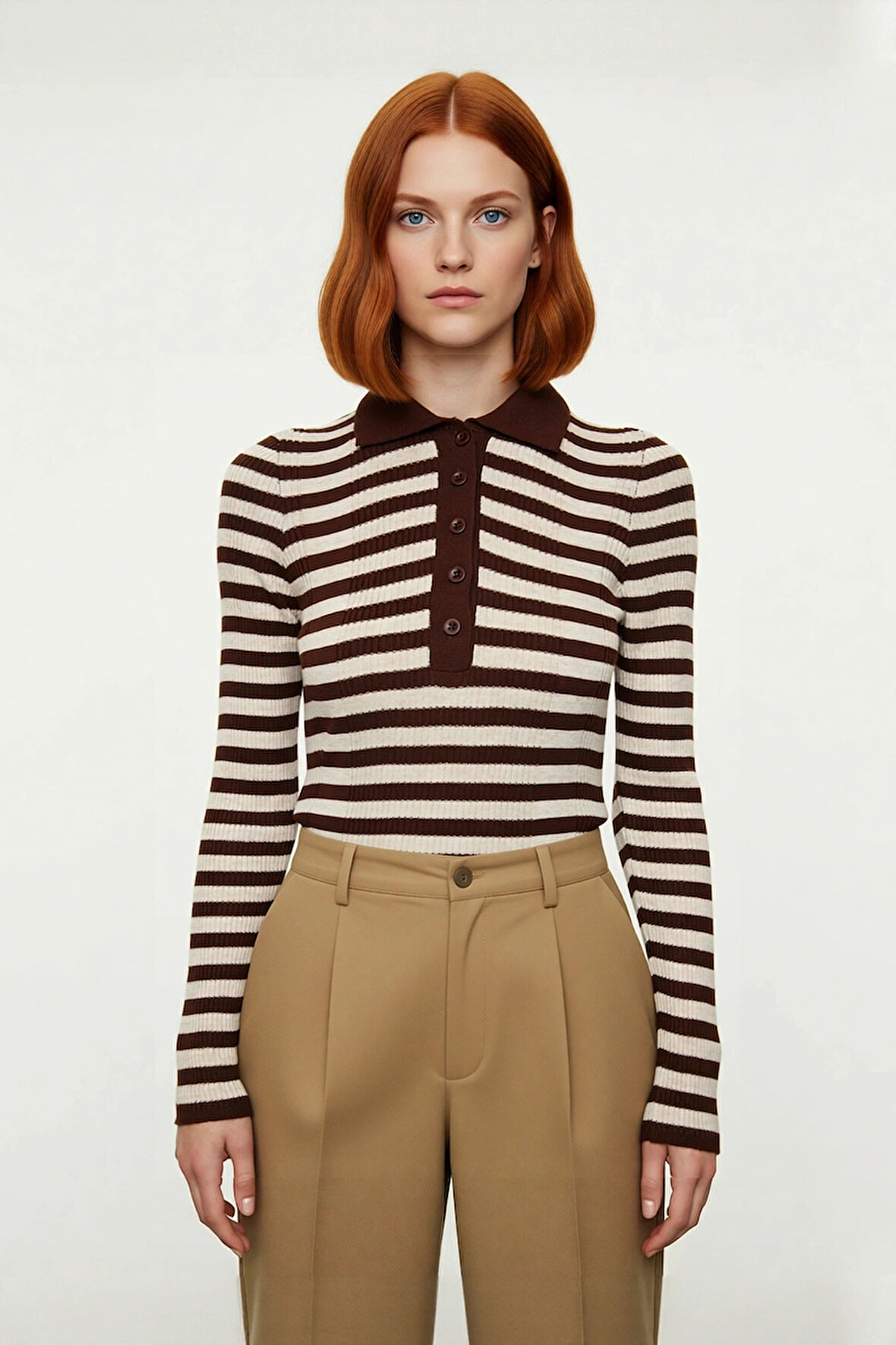 Kadın Çizgili Polo Yaka Fitted Triko Kazak Akrilik Dokusuyla Casual ve Günlük Şıklık Sunar